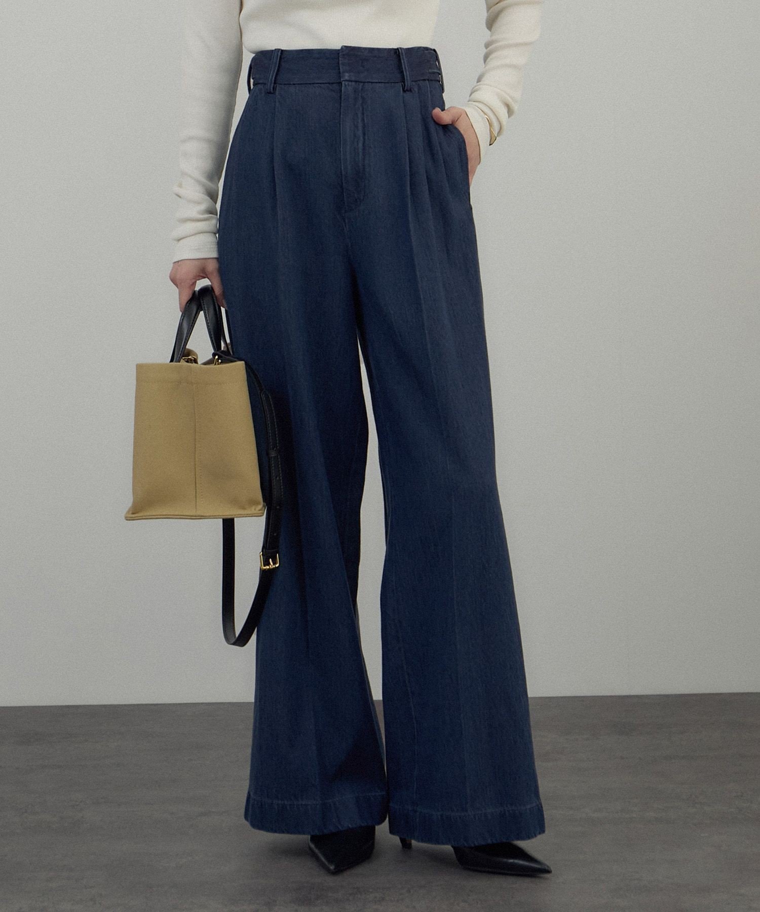 【サロン アダム エ ロペ/SALON adam et rope'】のデニムSTYLE UP TACK PANTS 人気、トレンドファッション・服の通販 founy(ファニー) ファッション Fashion レディースファッション Fashion for Women パンツ Pants & Trousers なめらか Smooth, Silky Texture ジャケット Jacket, Outerwear ストレート Straight, Straight Cut デニム Denim, Jeans Material ドレープ Drape, Draping Fabric ポケット Pocket, Pocket Detail ワイド Wide, Wide Fit エレガント 上品 Elegant other-1|ID: prp329100004830231 ipo3291000000035158822