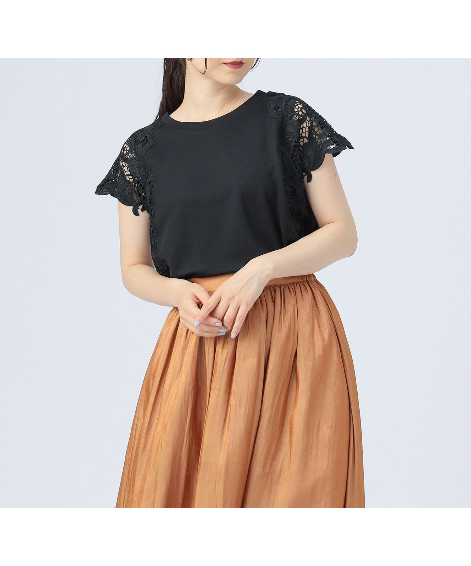 【ビームス ハート/BEAMS HEART】のレース 袖コンビ Tシャツ インテリア・キッズ・メンズ・レディースファッション・服の通販 founy(ファニー) 　ファッション　Fashion　レディースファッション　Fashion for Women　トップス・カットソー　Cut & Sew Tops　シャツ・ブラウス・オフィスカジュアル　Elegant Blouses & Button-Ups　ロングTシャツ・Tシャツ　Longline T-Shirts & Tees　おすすめ　Recommended / Our Picks　カットソー　Cut and Sewn Top　コンビ　Combo, Combination Style　ストレート　Straight, Straight Cut　スラックス　Slacks, Dress Pants　タイトスカート　Pencil Skirt, Tight Skirt　デニム　Denim, Jeans Material　バランス　Balance, Style Balance　マニッシュ　Mannish, Boyish　ミックス　Mix, Mixed Style　レース　Lace, Lace Fabric　ワイド　Wide, Wide Fit　エレガント 上品　Elegant　半袖　Short Sleeve, Half Sleeve　BLACK|ID: prp329100004830267 ipo3291000000035159098