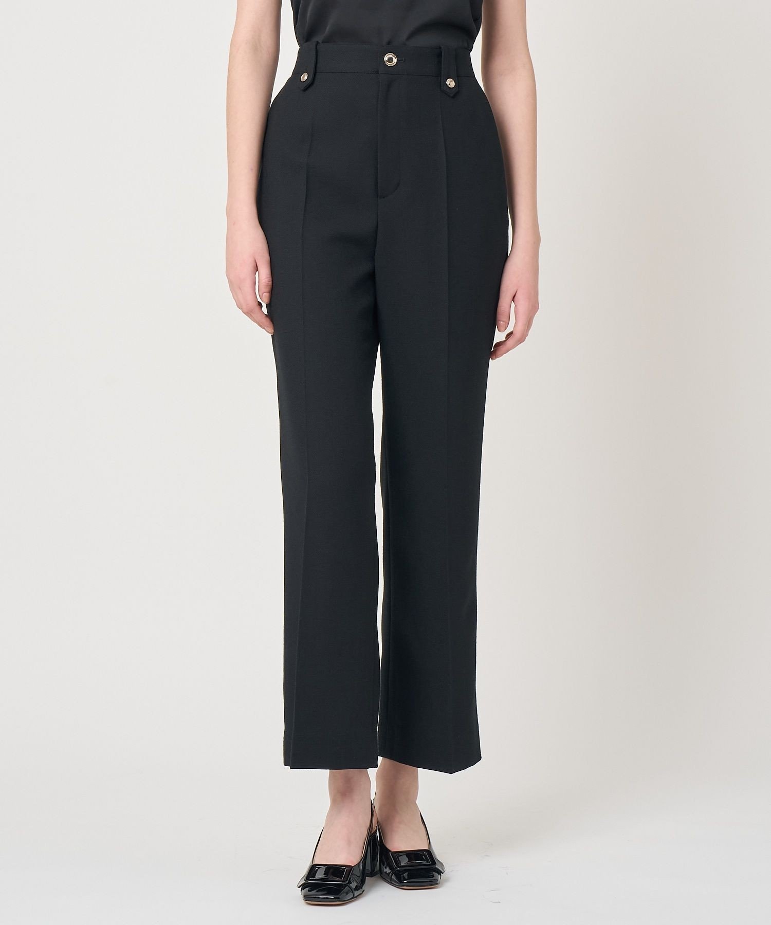 【アナイ/ANAYI】のライトスラブセンタープレスパンツ インテリア・キッズ・メンズ・レディースファッション・服の通販 founy(ファニー) 　ファッション　Fashion　レディースファッション　Fashion for Women　パンツ　Pants & Trousers　春　Spring　ストレッチ　Stretch, Stretchy Fabric　スマート　Smart, Elegant　センター　Center, Center Line　ベーシック　Basic, Essential　メタル　Metal, Metal Parts　ループ　Loop, Loop Knit　S/S・春夏　SS, Spring/Summer, Warm Season　再入荷　Restock / Back in Stock　夏　Summer　black|ID: prp329100004830308 ipo3291000000035159593