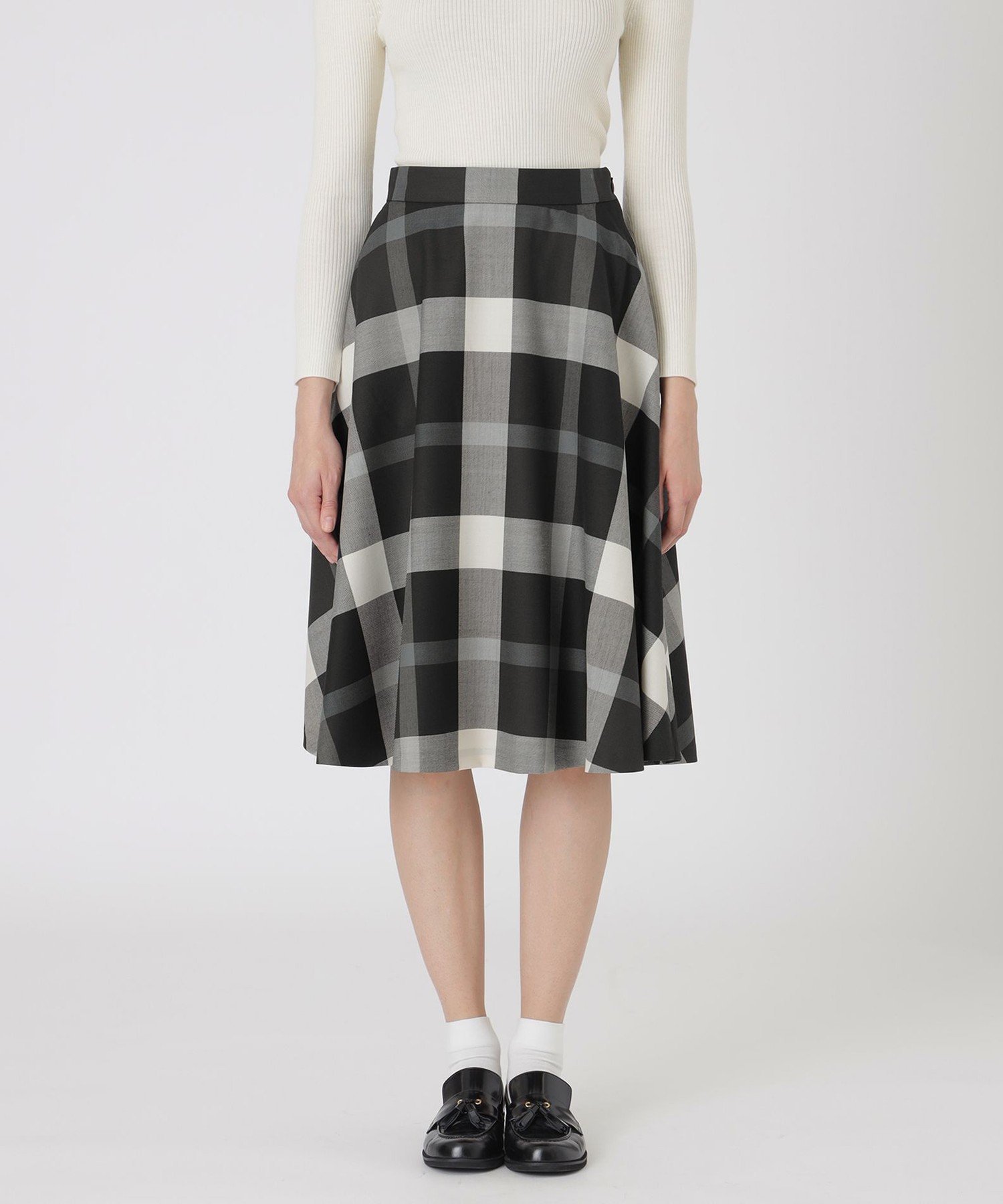 【ブルーレーベル クレストブリッジ/BLUE LABEL CRESTBRIDGE】のクレストブリッジチェックサキソニーフレアスカート 人気、トレンドファッション・服の通販 founy(ファニー) 　ファッション　Fashion　レディースファッション　Fashion for Women　スカート　Skirts　Aライン・フレアスカート　A-Line & Flared Skirts　おすすめ　Recommended / Our Picks　エレガント 上品　Elegant　フレア　Flare, Flared　リラックス　Relax, Relaxed Fit　 other-1|ID: prp329100004830318 ipo3291000000035159726