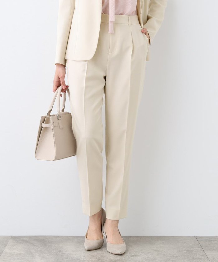 【インディヴィ/INDIVI】の【洗える/UVケア/スーツ】ストレッチタックテーパードパンツ インテリア・キッズ・メンズ・レディースファッション・服の通販 founy(ファニー) https://founy.com/ ファッション Fashion レディースファッション Fashion for Women パンツ Pants & Trousers スーツ Business Suits & Workwear スーツパンツ・ドレスパンツ Suit Pants / Office Trousers / Dress Pants 洗える Machine Washable ジャケット Jacket, Outerwear スタイリッシュ Stylish, Fashionable ストレッチ Stretch, Stretchy Fabric スマート Smart, Elegant スーツ Suit, Formalwear セットアップ Set-Up, Coordinated Outfit センター Center, Center Line 定番 Standard, Basic Item バランス Balance, Style Balance フィット Fit, Slim Fit ポケット Pocket, Pocket Detail ワイド Wide, Wide Fit ビジネス 仕事 通勤 Business / Work / Commuting |ID: prp329100004830323 ipo3291000000035159770