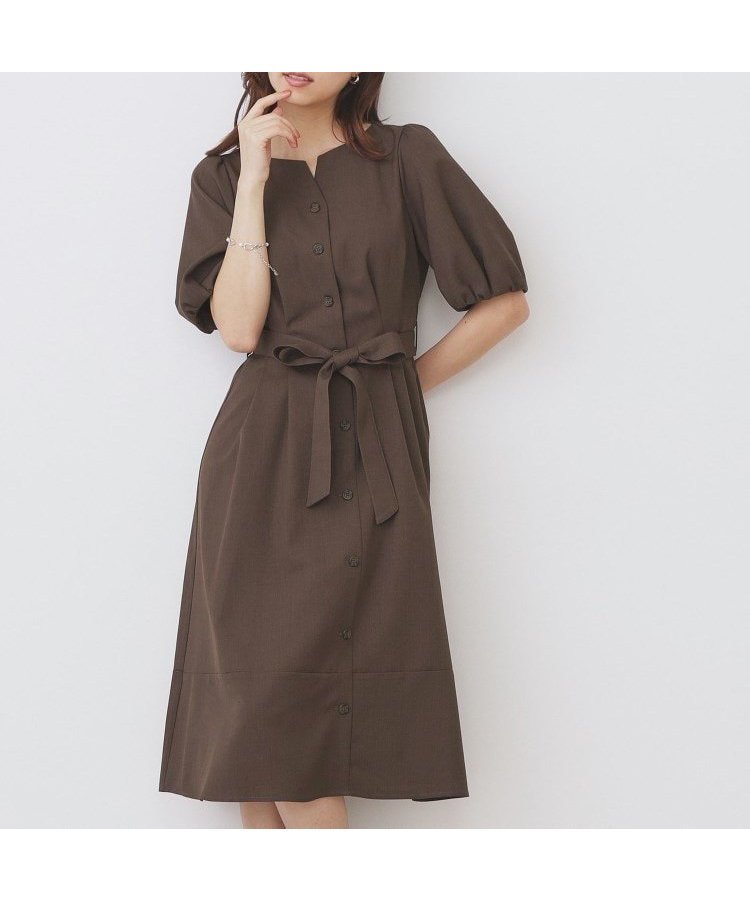 【インデックス/INDEX】のタックパフスリーブワンピース【洗濯機洗い可/イージーアイロン】 インテリア・キッズ・メンズ・レディースファッション・服の通販 founy(ファニー) 　ファッション　Fashion　レディースファッション　Fashion for Women　ワンピース　Dresses　エレガント 上品　Elegant　スマート　Smart, Elegant　バランス　Balance, Style Balance　フロント　Front, Front Design　ポケット　Pocket, Pocket Detail　リボン　Ribbon, Bow　切替　Switching, Contrast Panel　ブラウン|ID: prp329100004830407 ipo3291000000035160800