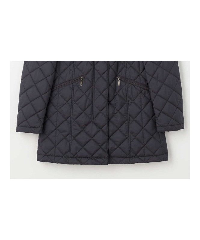 【アクアスキュータム/Aquascutum】のキルティングロングコート インテリア・キッズ・メンズ・レディースファッション・服の通販 founy(ファニー) 　ファッション　Fashion　レディースファッション　Fashion for Women　アウター　Coat / Outerwear Collection　コート・ロングコート・ピーコート　Long Coats, Peacoats & More　キルティング　Quilted, Quilting　コンパクト　Compact, Small Size　サテン　Satin, Glossy Fabric　シルク　Silk, 100% Silk　スタンド　Stand Collar, Upright Stand　チェック　Check, Plaid, Tartan　トリミング　Trimming, Decorative Edge　定番　Standard, Basic Item　ワイド　Wide, Wide Fit　おすすめ　Recommended / Our Picks　ネイビー|ID: prp329100004830411 ipo3291000000035160885