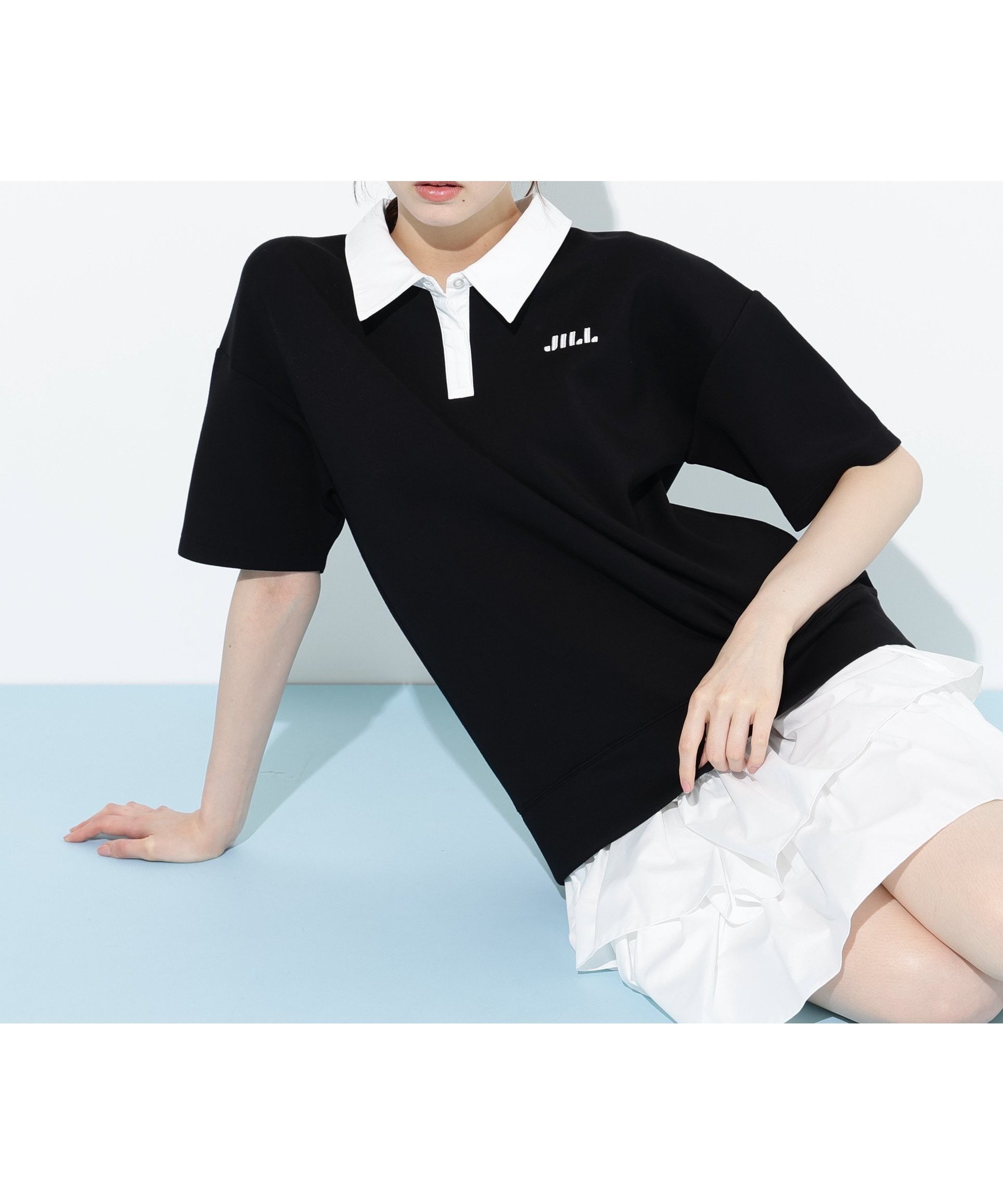 【ジルバイジルスチュアート/JILL by JILLSTUART】の五分袖ポロ衿スウェットフリルミニセットアップ インテリア・キッズ・メンズ・レディースファッション・服の通販 founy(ファニー) 　ファッション　Fashion　レディースファッション　Fashion for Women　トップス・カットソー　Cut & Sew Tops　レディースパーカー・カジュアルフーディー　Casual Hoodies & Sweatshirts　スウェット・クルーネックトップス　Sweatshirts & Crewnecks / Relaxed Fit Sweat Tops　スウェット / スエット　Sweatshirt, Sweatwear　スマート　Smart, Elegant　トレンド　Trend, Trending Now　ミニスカート　Mini Skirt, Short Skirt　人気　Popular, Best Seller　ブラック×ホワイト|ID: prp329100004830423 ipo3291000000035161073