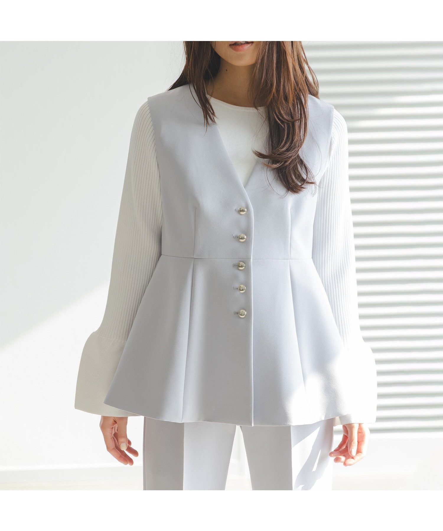 【ナチュラル ビューティー ベーシック/NATURAL BEAUTY BASIC】のフロントボタンペプラムジレ SETUP 人気、トレンドファッション・服の通販 founy(ファニー) 　ファッション　Fashion　レディースファッション　Fashion for Women　アウター　Coat / Outerwear Collection　トップス・カットソー　Cut & Sew Tops　ベスト&ジレ / 重ね着スタイル　Vests & Gilets　おすすめ　Recommended / Our Picks　セットアップ　Set-Up, Coordinated Outfit　ダブル　Double, Double-Breasted　ペプラム　Peplum, Flared Hem　 other-1|ID: prp329100004830467 ipo3291000000035162008