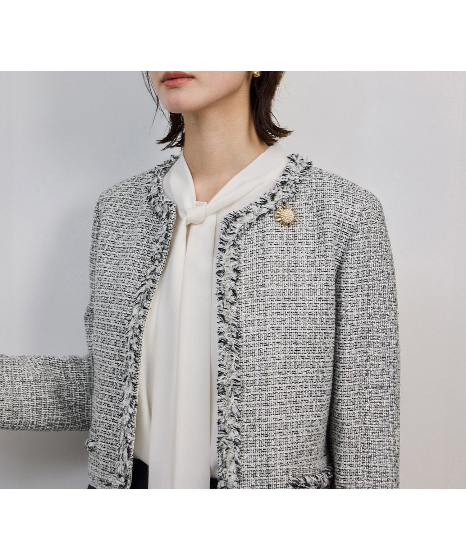 【ロペ/ROPE'】のミックスツイードノーカラージャケット インテリア・キッズ・メンズ・レディースファッション・服の通販 founy(ファニー) 　ファッション　Fashion　レディースファッション　Fashion for Women　アウター　Coat / Outerwear Collection　レディースジャケット・軽アウター　Jackets　ノーカラージャケット / シンプル上品コーデ　Collarless Jackets　おすすめ　Recommended / Our Picks　クロップド　Cropped, Short Length　コンパクト　Compact, Small Size　シンプル　Simple, Minimal　セレモニー　Ceremony　ダブル　Double, Double-Breasted　ツイード　Twill, Twill Weave　フロント　Front, Front Design　ブレード　Braid, Decorative Trim　プリーツ　Pleats, Pleated　ポケット　Pocket, Pocket Detail　別注　Limited Edition, Custom Order　ビジネス 仕事 通勤　Business / Work / Commuting　ブラック系(02)|ID: prp329100004830470 ipo3291000000035162032