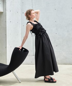 【ラエミューズ/LAEMUSE】のタフタボリュームフリルワンピース 人気、トレンドファッション・服の通販 founy(ファニー) ファッション Fashion レディースファッション Fashion for Women ワンピース Dresses インナー Innerwear ギャザー Gathered, Ruffled タフタ Taffeta, Structured Fabric タンク Tank Top, Sleeveless Top ビスチェ Bustier, Corset Top フリル Frill, Ruffle フレア Flare, Flared リボン Ribbon, Bow ロング Long, Long-Length 夏 Summer 軽量 Lightweight, Ultra Light |ID:prp329100004830496