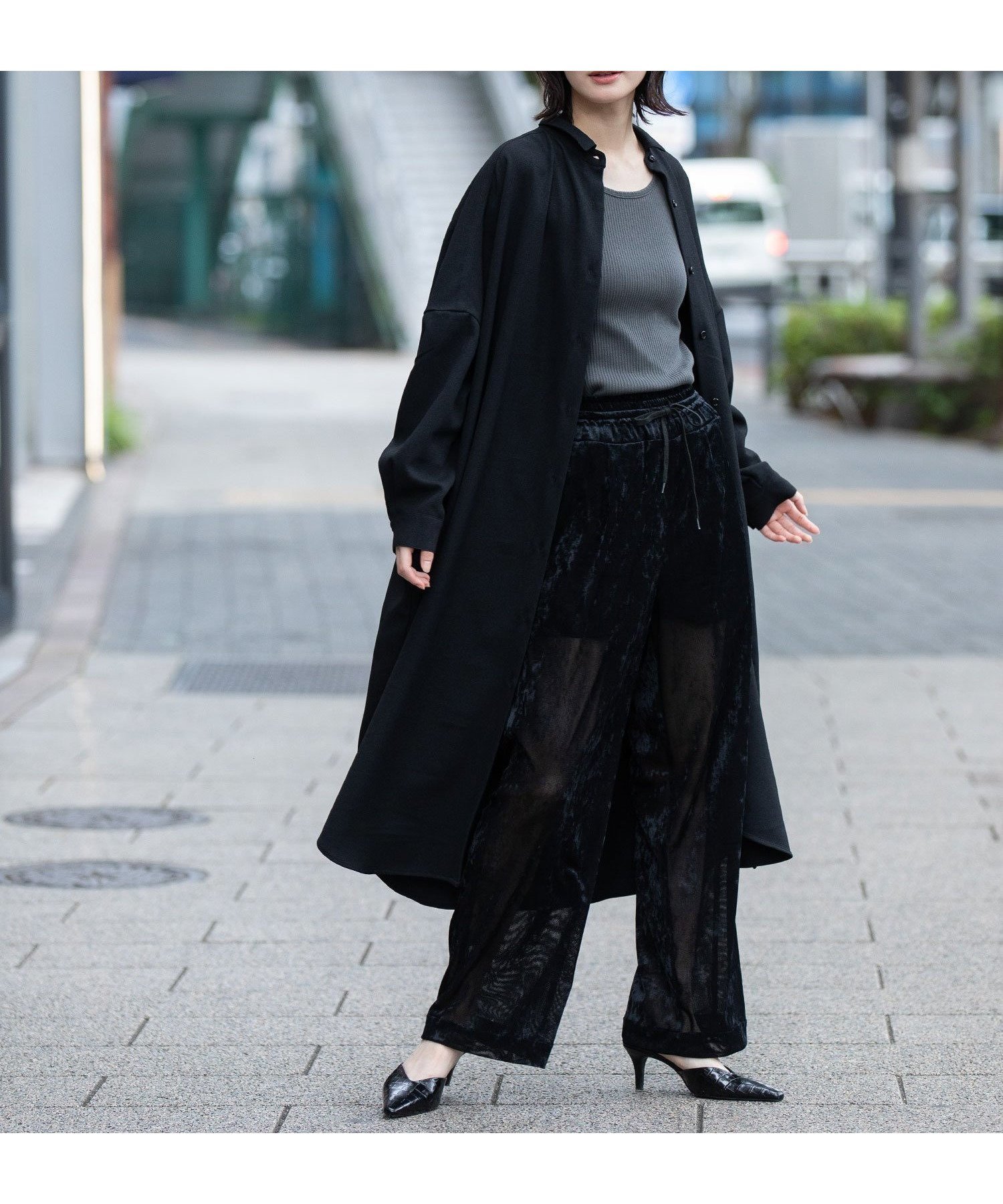 【ミューニック/Munich】のメランジツイルワイドシャツワンピース インテリア・キッズ・メンズ・レディースファッション・服の通販 founy(ファニー) 　ファッション　Fashion　レディースファッション　Fashion for Women　ワンピース　Dresses　シャツワンピース / 1枚で着映えコーデ　Shirt Dresses　ウォッシャブル　Machine Washable　ウォーム　Warm Fabric　吸水　Absorbent, Quick-Dry　シンプル　Simple, Minimal　ツイル　Twist, Twisted Detail　ドレープ　Drape, Draping Fabric　ボトム　Bottoms, Lower Wear　羽織　Haori, Light Jacket　メランジ　Melange, Mixed Yarn　A/W・秋冬　Autumn/Winter　2025年　2025　2025-2026秋冬・A/W　Autumn/Winter 2025–26 AW25–26　blk|ID: prp329100004830500 ipo3291000000035162598