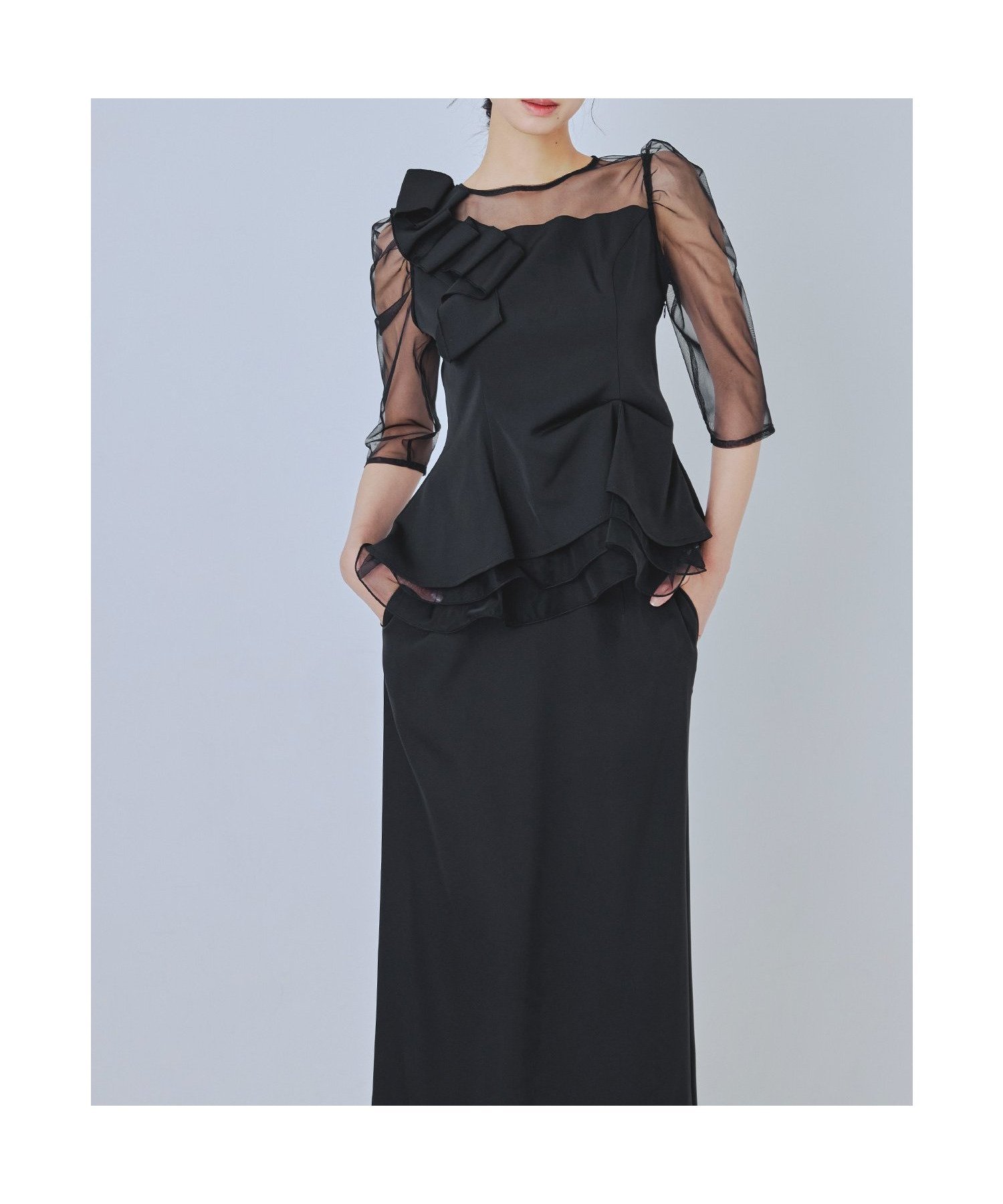 【ビーフラット/bflat】のセパレートスカートコンビネーション 2点セット セレモニー フォーマル 結婚式 二次会 人気、トレンドファッション・服の通販 founy(ファニー) 　ファッション　Fashion　レディースファッション　Fashion for Women　スカート　Skirts　シンプル　Simple, Minimal　ストライプ　Stripe, Striped Pattern　チュール　Tulip, Tulip Motif　デコルテ　Décolleté, Neckline　バランス　Balance, Style Balance　フォーマル　Formal, Dressy　フリル　Frill, Ruffle　ポケット　Pocket, Pocket Detail　おすすめ　Recommended / Our Picks　セレモニー　Ceremony　入学式　Entrance Ceremony　卒業式　Graduation Ceremony　結婚式　Wedding　披露宴　Wedding Reception　二次会　After Party　 other-1|ID: prp329100004830510 ipo3291000000035162812