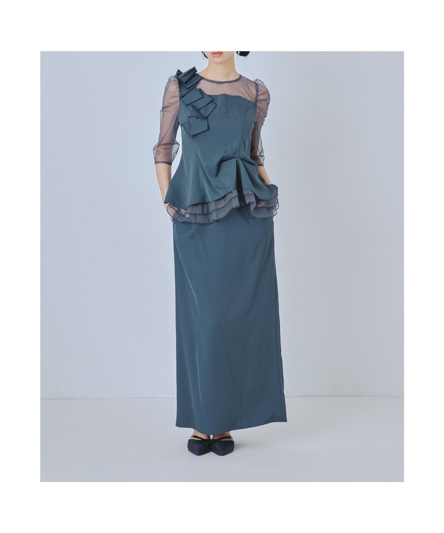 【ビーフラット/bflat】のセパレートスカートコンビネーション 2点セット セレモニー フォーマル 結婚式 二次会 インテリア・キッズ・メンズ・レディースファッション・服の通販 founy(ファニー) 　ファッション　Fashion　レディースファッション　Fashion for Women　スカート　Skirts　シンプル　Simple, Minimal　ストライプ　Stripe, Striped Pattern　チュール　Tulip, Tulip Motif　デコルテ　Décolleté, Neckline　バランス　Balance, Style Balance　フォーマル　Formal, Dressy　フリル　Frill, Ruffle　ポケット　Pocket, Pocket Detail　おすすめ　Recommended / Our Picks　セレモニー　Ceremony　入学式　Entrance Ceremony　卒業式　Graduation Ceremony　結婚式　Wedding　披露宴　Wedding Reception　二次会　After Party　ブルー|ID: prp329100004830510 ipo3291000000035162817