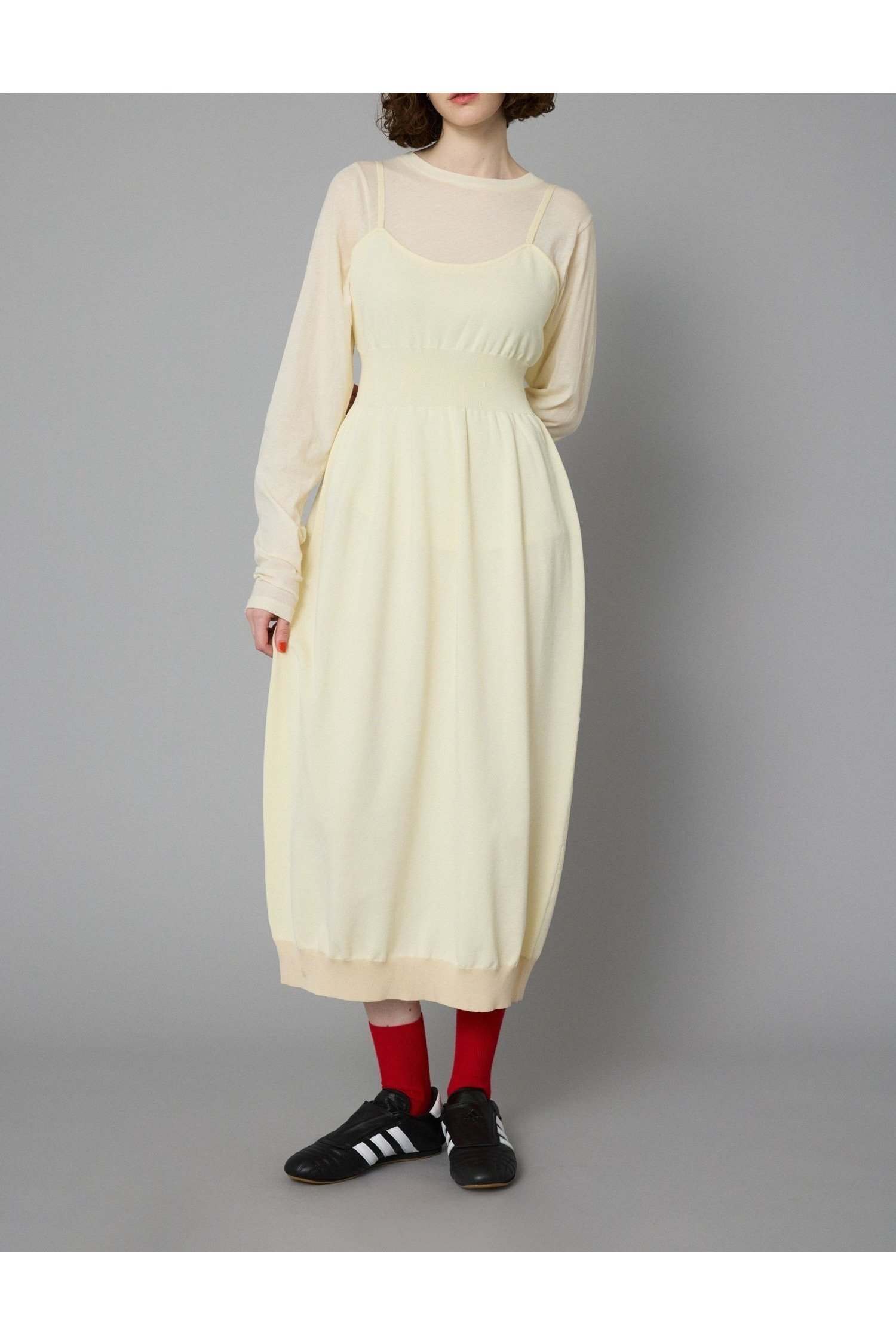 【ヘリンドットサイ/HeRIN.CYE】のWaist shape knit dress 人気、トレンドファッション・服の通販 founy(ファニー) 　ファッション　Fashion　レディースファッション　Fashion for Women　トップス・カットソー　Cut & Sew Tops　ニット　Knit Tops & Sweaters　ワンピース　Dresses　フォーマル・パーティードレス・結婚式用ドレス　Elegant & Casual Dresses　ストレッチ　Stretch, Stretchy Fabric　パイピング　Piping, Trim Design　ブラウジング　Blouson Silhouette, Cinched Waist　 other-1|ID: prp329100004830530 ipo3291000000035163171