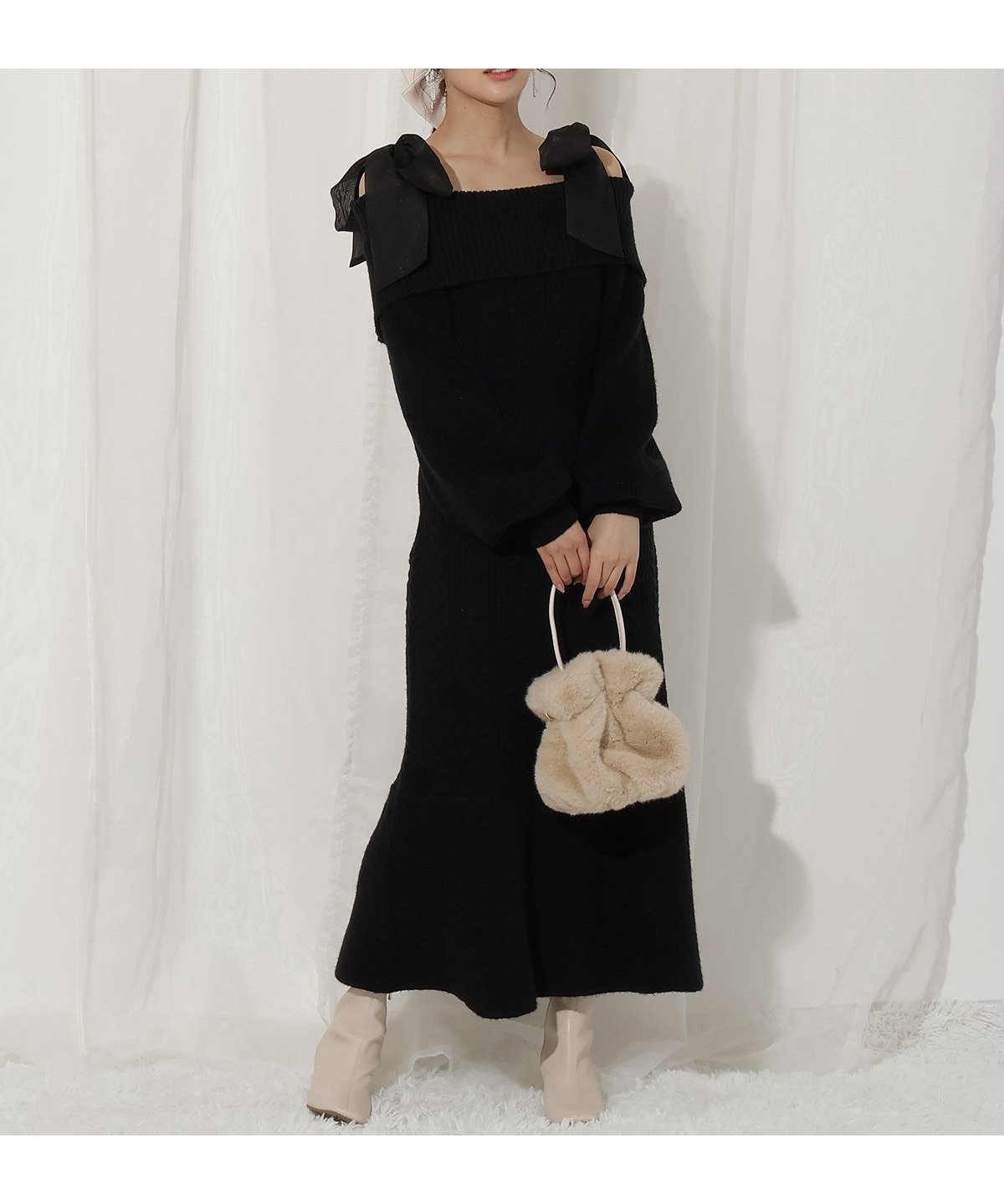 【ウィルセレクション/WILLSELECTION】の肩リボンケーブルニットワンピース インテリア・キッズ・メンズ・レディースファッション・服の通販 founy(ファニー) 　ファッション　Fashion　レディースファッション　Fashion for Women　ワンピース　Dresses　ニットワンピース　Knit Dresses　おすすめ　Recommended / Our Picks　シアー　Sheer, See-Through　フィット　Fit, Slim Fit　マーメイド　Mermaid, Fishtail Silhouette　リボン　Ribbon, Bow　ロング　Long, Long-Length　エレガント 上品　Elegant　ブラック|ID: prp329100004830561 ipo3291000000035163556