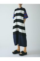【ヘリンドットサイ/HeRIN.CYE】のCut relax dress 人気、トレンドファッション・服の通販 founy(ファニー) ファッション Fashion レディースファッション Fashion for Women ワンピース Dresses フォーマル・パーティードレス・結婚式用ドレス Elegant & Casual Dresses ボーダー Border, Stripe 夏 Summer 無地 Plain, Solid Color thumbnail 柄BLK5|ID: prp329100004830571 ipo3291000000035163689