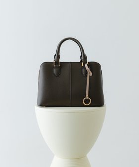 【ロデスコ/RODE SKO / URBAN RESEARCH】のセンターステッチハンドバッグ 人気、トレンドファッション・服の通販 founy(ファニー) ファッション Fashion レディースファッション Fashion for Women バッグ Bags ショルダー Shoulder, Shoulder Strap センター Center, Center Line チャーム Charm, Pendant デニム Denim, Jeans Material ポケット Pocket, Pocket Detail おすすめ Recommended / Our Picks ビジネス 仕事 通勤 Business / Work / Commuting |ID:prp329100004830628