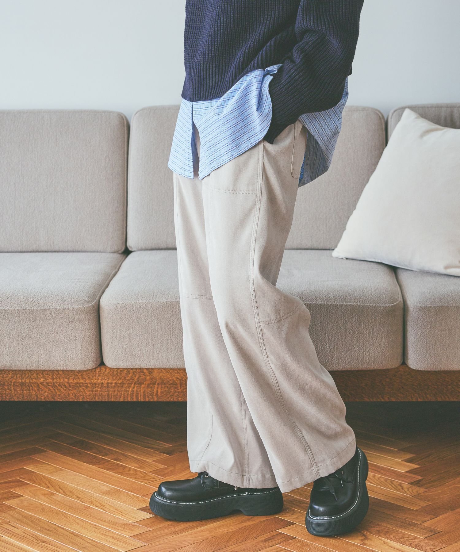 【ニコアンド/niko and】の2WAYゆるっとベルトパンツ インテリア・キッズ・メンズ・レディースファッション・服の通販 founy(ファニー) 　ファッション　Fashion　レディースファッション　Fashion for Women　パンツ　Pants & Trousers　ベルト&ウエストマーク　Belts & Waist Accessories　おすすめ　Recommended / Our Picks　シューズ　Shoes, Footwear　パーカー　Hoodie, Parka　ポケット　Pocket, Pocket Detail　リラックス　Relax, Relaxed Fit　ワイド　Wide, Wide Fit　秋　Autumn　ライトグレー|ID: prp329100004830777 ipo3291000000035166718