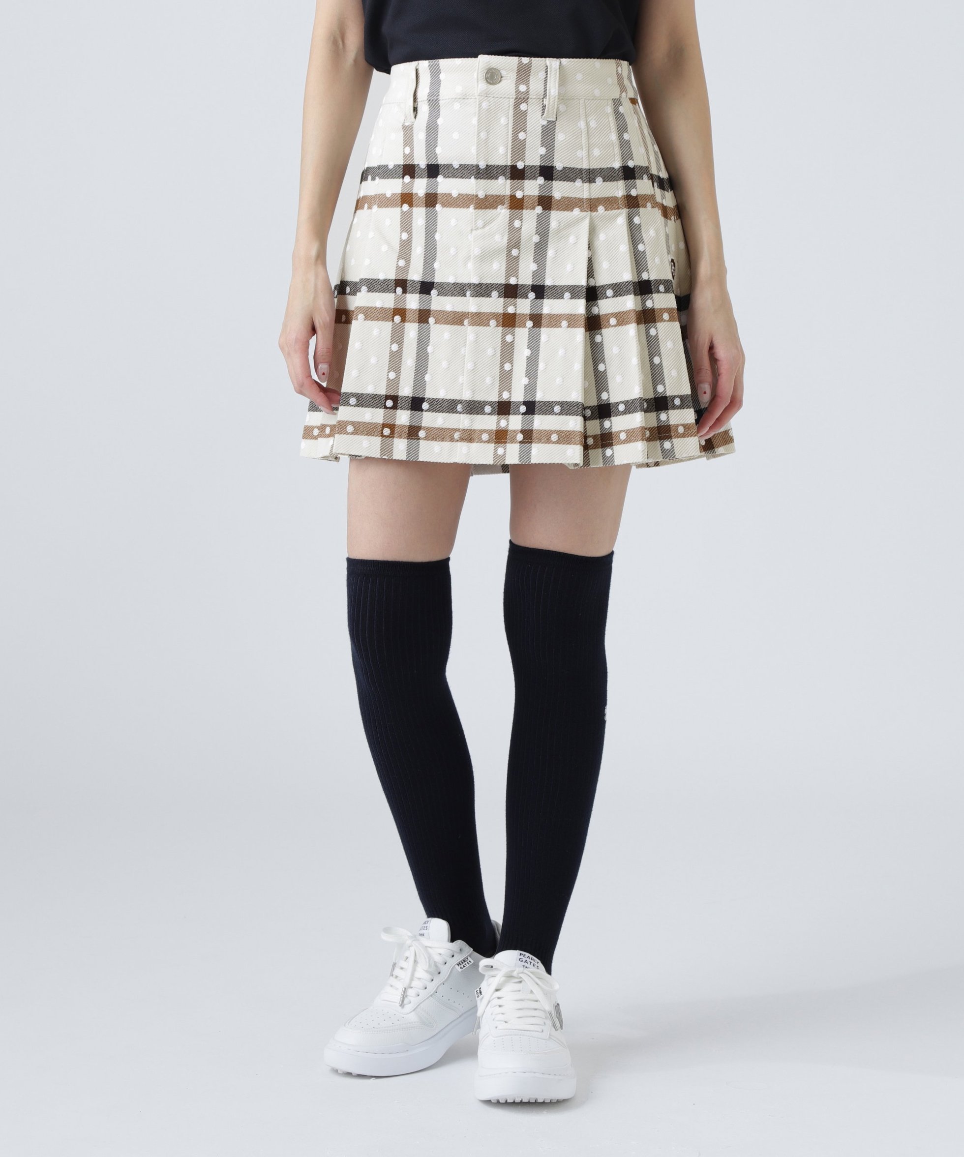 【パーリーゲイツ/PEARLY GATES】のTRストレッチカルゼスカート チェック×ドット柄 インテリア・キッズ・メンズ・レディースファッション・服の通販 founy(ファニー) 　ファッション　Fashion　レディースファッション　Fashion for Women　スカート　Skirts　ゴルフ　Golf　シルク　Silk, 100% Silk　ストレッチ　Stretch, Stretchy Fabric　チェック　Check, Plaid, Tartan　ドット　Polka Dot, Dot Pattern　フィット　Fit, Slim Fit　プリーツ　Pleats, Pleated　秋　Autumn　ベージュベース1|ID: prp329100004830814 ipo3291000000035167151