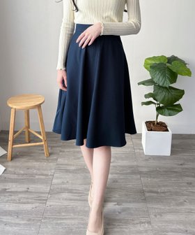 【アミュレット/Amulet】の【Amulet】ひざ丈Aラインスカート 人気、トレンドファッション・服の通販 founy(ファニー) ファッション Fashion レディースファッション Fashion for Women スカート Skirts Aライン・フレアスカート A-Line & Flared Skirts カーディガン Cardigan, Knitwear サンダル Sandals, Summer Shoes ショート Short, Short Length シンプル Simple, Minimal バランス Balance, Style Balance フィット Fit, Slim Fit エレガント 上品 Elegant 夏 Summer 春 Spring S/S・春夏 SS, Spring/Summer, Warm Season 無地 Plain, Solid Color A/W・秋冬 Autumn/Winter ビジネス 仕事 通勤 Business / Work / Commuting |ID:prp329100004830838