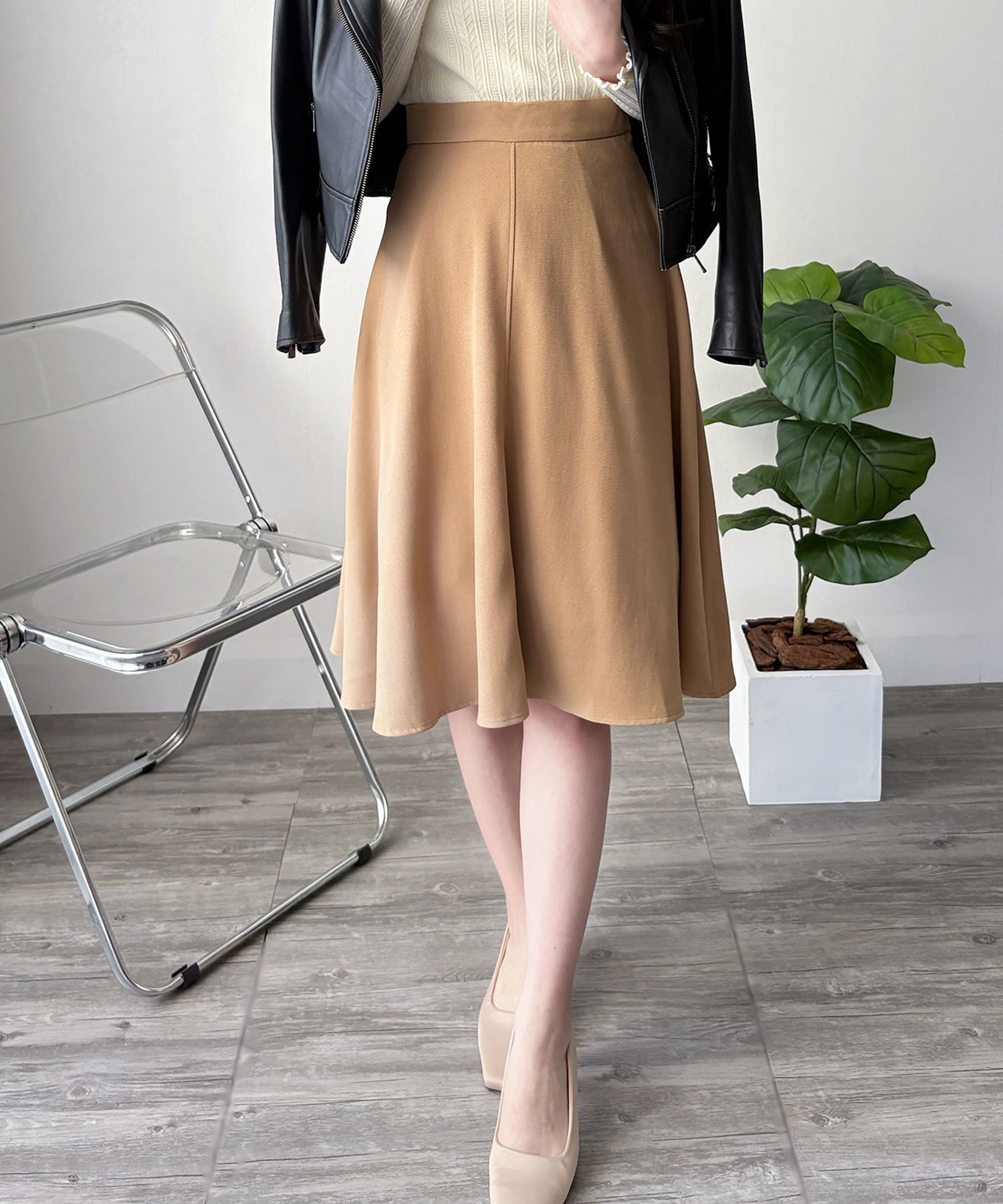 【アミュレット/Amulet】の【Amulet】ひざ丈Aラインスカート インテリア・キッズ・メンズ・レディースファッション・服の通販 founy(ファニー) 　ファッション　Fashion　レディースファッション　Fashion for Women　スカート　Skirts　Aライン・フレアスカート　A-Line & Flared Skirts　カーディガン　Cardigan, Knitwear　サンダル　Sandals, Summer Shoes　ショート　Short, Short Length　シンプル　Simple, Minimal　バランス　Balance, Style Balance　フィット　Fit, Slim Fit　エレガント 上品　Elegant　夏　Summer　春　Spring　S/S・春夏　SS, Spring/Summer, Warm Season　無地　Plain, Solid Color　A/W・秋冬　Autumn/Winter　ビジネス 仕事 通勤　Business / Work / Commuting　ベージュ|ID: prp329100004830838 ipo3291000000035167365