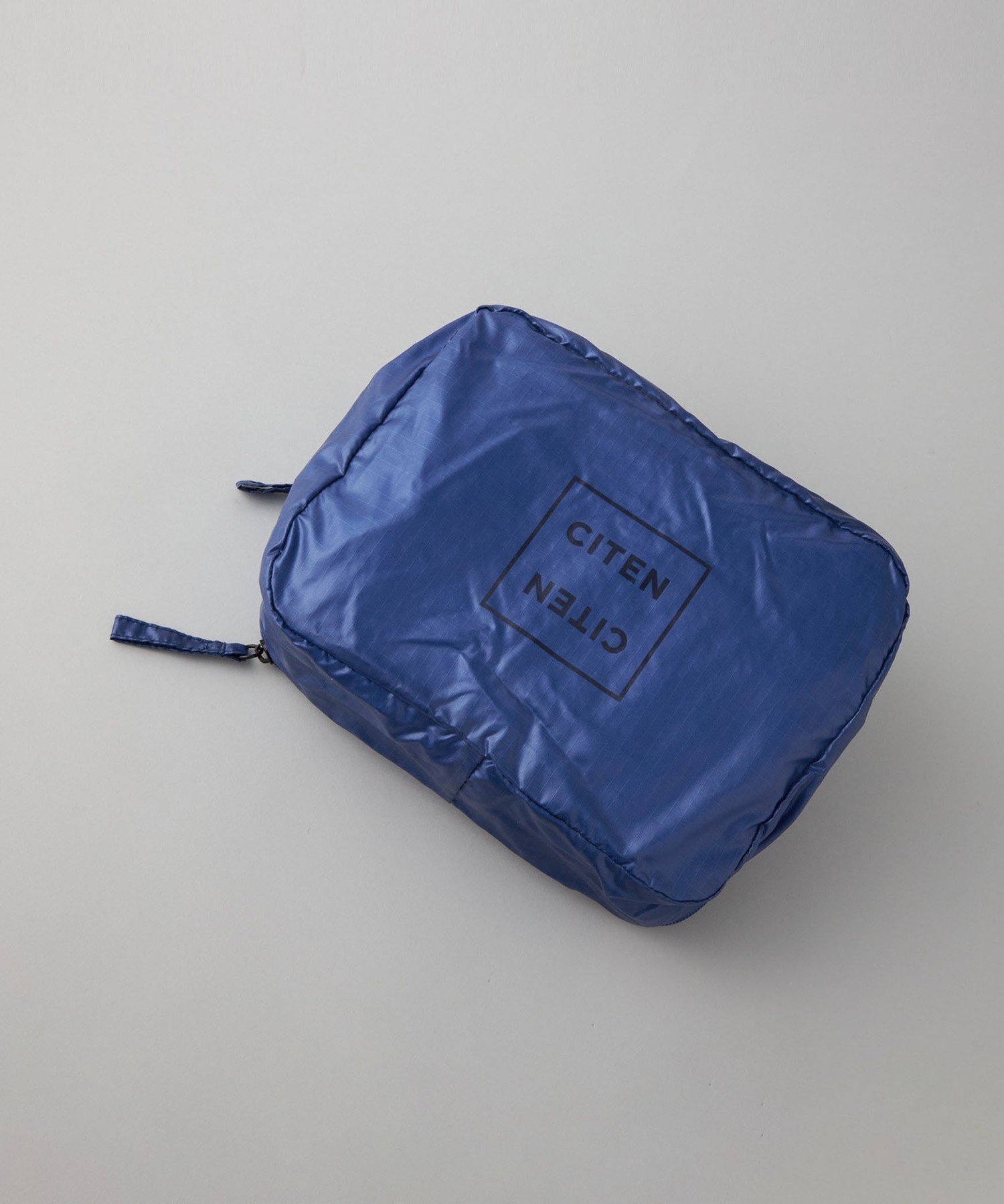 【シテン/CITEN】の【WEB限定】 CITEN トラベル ポーチ S インテリア・キッズ・メンズ・レディースファッション・服の通販 founy(ファニー) 　ファッション　Fashion　レディースファッション　Fashion for Women　ポーチ&ミニバッグ　Pouches & Mini Bags　タオル　Towel, Bath Towel　トラベル　Travel, Travel Gear　フィット　Fit, Slim Fit　ブロック　Block, Solid Block Pattern　プリント　Print, Printed Pattern　ポケット　Pocket, Pocket Detail　ポーチ　Pouch, Small Case　メッシュ　Mesh, Net Fabric　A/W・秋冬　Autumn/Winter　ROYAL|ID: prp329100004830863 ipo3291000000035167676
