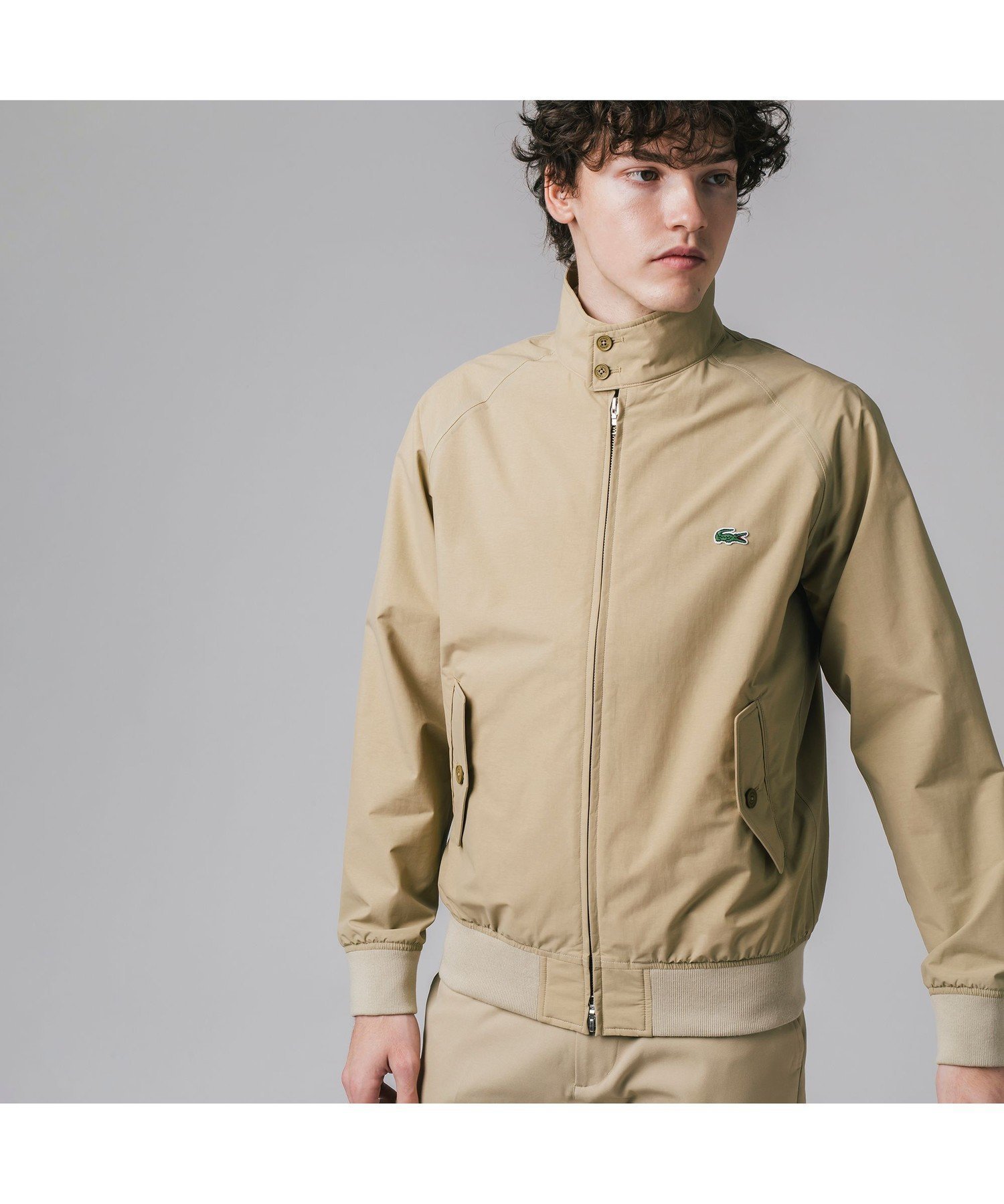 【ラコステ/LACOSTE / MEN】の2.5レイヤースイングトップ スタンドジップジャケット / スタンドブルゾン インテリア・キッズ・メンズ・レディースファッション・服の通販 founy(ファニー) 　ファッション　Fashion　メンズファッション　Fashion for Men　アウトドア　Outdoor Clothing　クラシック　Classic, Timeless Style　スタンド　Stand Collar, Upright Stand　フラップ　Flap, Flap Pocket　ブルゾン　Blouson, Bomber Jacket　ポケット　Pocket, Pocket Detail　軽量　Lightweight, Ultra Light　ベージュ|ID: prp329100004830880 ipo3291000000035167888