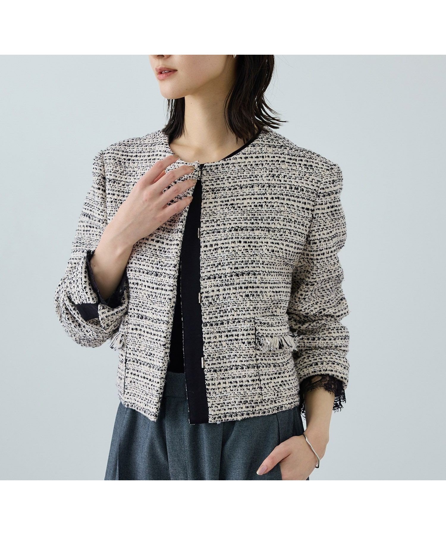 【ロペ/ROPE'】のツイードジャケット インテリア・キッズ・メンズ・レディースファッション・服の通販 founy(ファニー) ファッション Fashion レディースファッション Fashion for Women アウター Coat / Outerwear Collection レディースジャケット・軽アウター Jackets アクリル Acrylic Material ウォーム Warm Fabric クラシカル Classical, Vintage-Inspired ショート Short, Short Length シンプル Simple, Minimal ジャケット Jacket, Outerwear ツイード Twill, Twill Weave バランス Balance, Style Balance フロント Front, Front Design ポケット Pocket, Pocket Detail 羽織 Haori, Light Jacket ランダム Random, Irregular ワイド Wide, Wide Fit A/W・秋冬 Autumn/Winter おすすめ Recommended / Our Picks ホワイト(10)|ID: prp329100004830921 ipo3291000000035168602