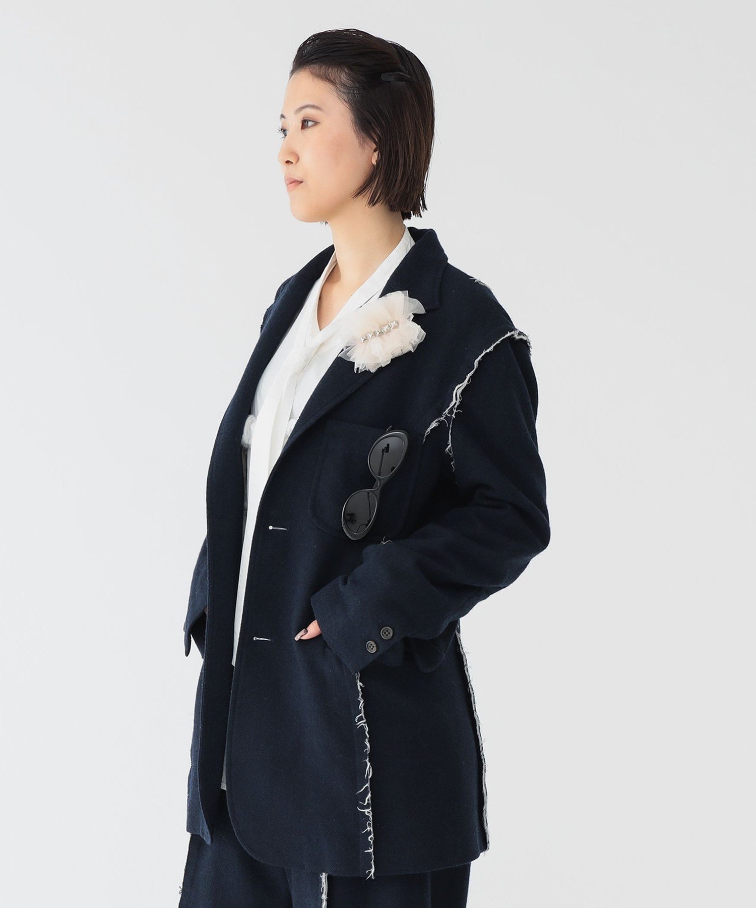 【ビームス ウイメン/BEAMS】のリサイクルウール カットオフ ジャケット 人気、トレンドファッション・服の通販 founy(ファニー) 　ファッション　Fashion　レディースファッション　Fashion for Women　アウター　Coat / Outerwear Collection　レディースジャケット・軽アウター　Jackets　ウェーブ　Wavy Pattern　カットオフ　Cut-Off Design　コレクション　Collection, Seasonal Line　ジャケット　Jacket, Outerwear　スウェット / スエット　Sweatshirt, Sweatwear　スラックス　Slacks, Dress Pants　セットアップ　Set-Up, Coordinated Outfit　チェック　Check, Plaid, Tartan　デニム　Denim, Jeans Material　ビッグ　Big, Oversized　ミュール　Mule, Backless Shoes　モダン　Modern, Contemporary　ロング　Long, Long-Length　A/W・秋冬　Autumn/Winter　おすすめ　Recommended / Our Picks　 other-1|ID: prp329100004830943 ipo3291000000035169079