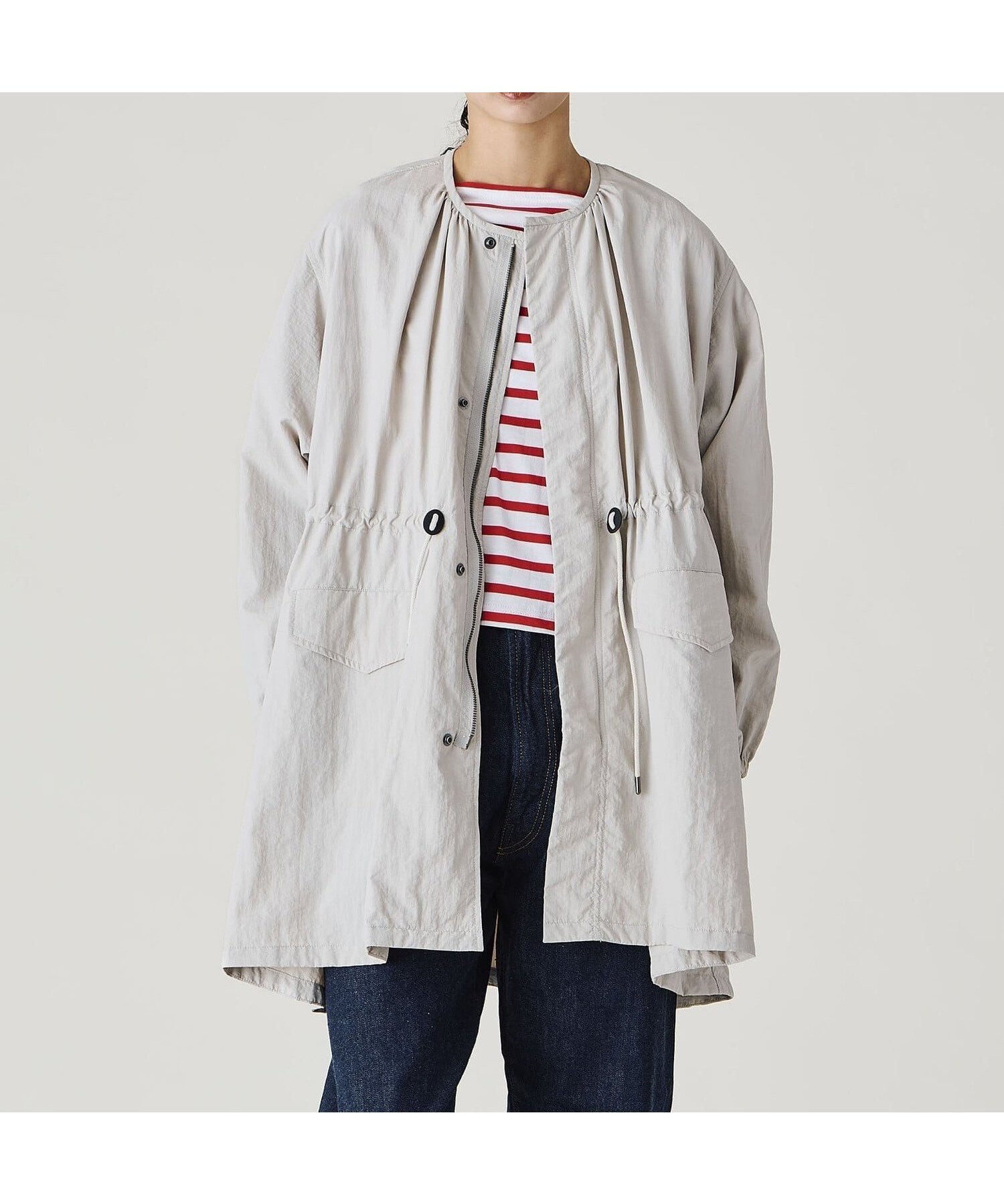 【ビショップ/Bshop】のナイロン ノーカラーコート WOMEN インテリア・キッズ・メンズ・レディースファッション・服の通販 founy(ファニー) 　ファッション　Fashion　レディースファッション　Fashion for Women　アウター　Coat / Outerwear Collection　コート・ロングコート・ピーコート　Long Coats, Peacoats & More　ギャザー　Gathered, Ruffled　テクスチャー　Texture, Textured Fabric　フラップ　Flap, Flap Pocket　フランス　France, French　ポケット　Pocket, Pocket Detail　リアル　Real, Realistic　軽量　Lightweight, Ultra Light　LTGREY|ID: prp329100004830944 ipo3291000000035169088