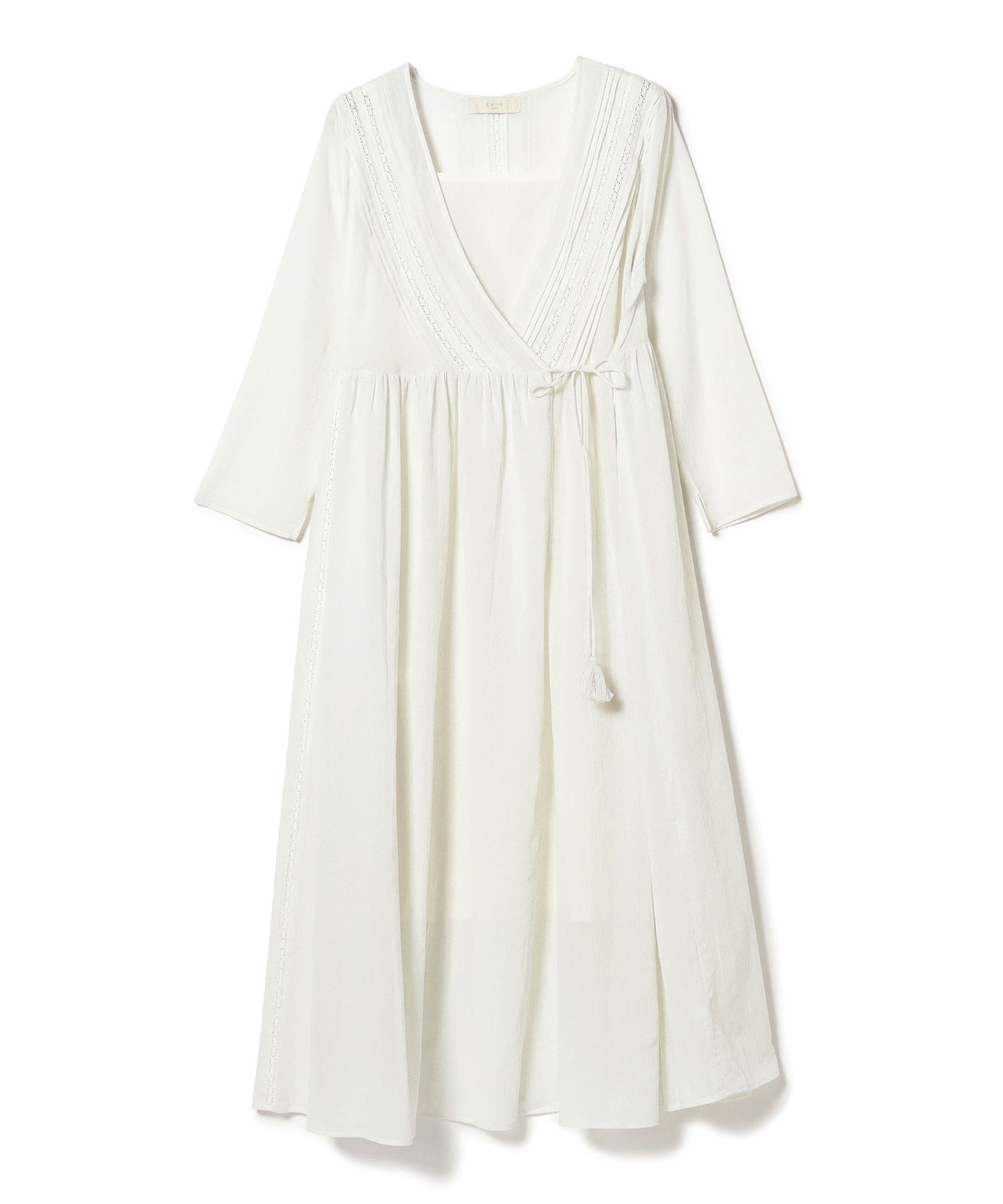 【ビームス ウイメン/BEAMS】のVネック 刺繍 ワンピース インテリア・キッズ・メンズ・レディースファッション・服の通販 founy(ファニー) 　ファッション　Fashion　レディースファッション　Fashion for Women　ワンピース　Dresses　インナー　Innerwear　エアリー　Airy Texture　カットソー　Cut and Sewn Top　ペチコート　Petticoat, Underskirt　羽織　Haori, Light Jacket　リボン　Ribbon, Bow　レース　Lace, Lace Fabric　再入荷　Restock / Back in Stock　おすすめ　Recommended / Our Picks　OFF_WHITE|ID: prp329100004830991 ipo3291000000035170427