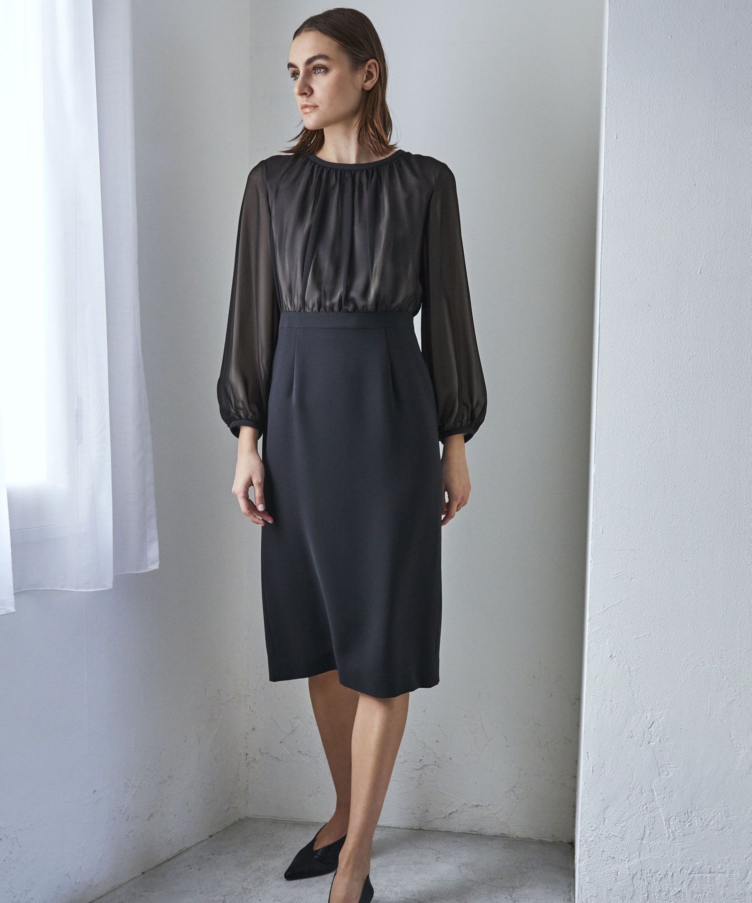 【エポカ/EPOCA】のコンパクトダブルクロス シフォンコンビドレス インテリア・キッズ・メンズ・レディースファッション・服の通販 founy(ファニー) 　ファッション　Fashion　レディースファッション　Fashion for Women　ワンピース　Dresses　フォーマル・パーティードレス・結婚式用ドレス　Elegant & Casual Dresses　おすすめ　Recommended / Our Picks　エレガント 上品　Elegant　コンビ　Combo, Combination Style　シアー　Sheer, See-Through　シフォン　Chiffon, Lightweight Fabric　ジャケット　Jacket, Outerwear　ストレッチ　Stretch, Stretchy Fabric　ツイード／ツィード　Choker, Choker Necklace　ドレス　Dress, One-Piece　ドレープ　Drape, Draping Fabric　冬　Winter / This Winter　春　Spring　秋　Autumn　ネイビー|ID: prp329100004831001 ipo3291000000035170680