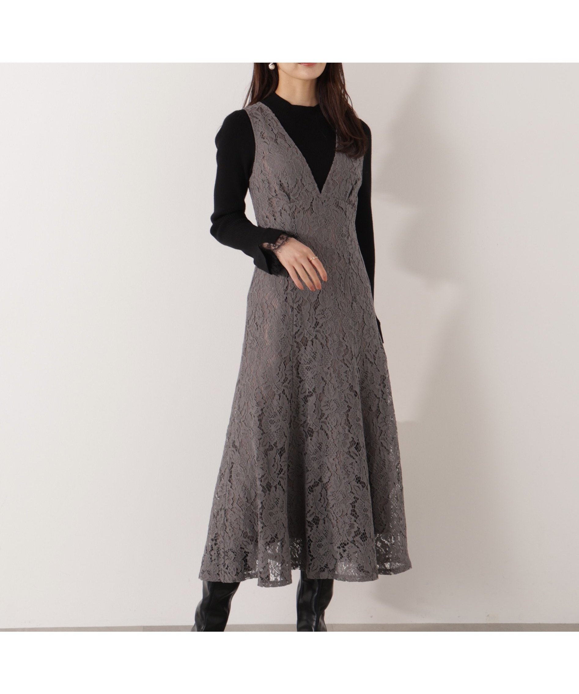 【プロポーション ボディドレッシング/PROPORTION BODY DRESSING】のVネックレースジャンスカ 26SS インテリア・キッズ・メンズ・レディースファッション・服の通販 founy(ファニー) 　ファッション　Fashion　レディースファッション　Fashion for Women　トップス・カットソー　Cut & Sew Tops　Vネックトップス　V-Neck Tops / V-Cut Neckline Shirts　2026年　2026　インナー　Innerwear　フェミニン　Feminine, Girly　レース　Lace, Lace Fabric　チャコール2|ID: prp329100004831006 ipo3291000000035170802