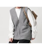 【ユナイテッドアローズ/UNITED ARROWS】のフロントポケット Vネックベスト ウォッシャブル 人気、トレンドファッション・服の通販 founy(ファニー) ファッション Fashion レディースファッション Fashion for Women アウター Coat / Outerwear Collection トップス・カットソー Cut & Sew Tops ベスト&ジレ / 重ね着スタイル Vests & Gilets Vネックトップス V-Neck Tops / V-Cut Neckline Shirts インナー Innerwear ウォッシャブル Machine Washable スタイリッシュ Stylish, Fashionable スリット Slit, Slit Detail バランス Balance, Style Balance フォルム Silhouette, Form フロント Front, Front Design ベスト Vest, Waistcoat ボトム Bottoms, Lower Wear ポケット Pocket, Pocket Detail マニッシュ Mannish, Boyish ロング Long, Long-Length アウトレット Outlet / Clearance おすすめ Recommended / Our Picks thumbnail MD.GRAY|ID: prp329100004831026 ipo3291000000035171126