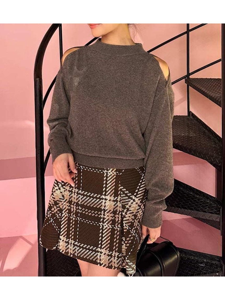 【スナイデル/SNIDEL】のコールドショルダープルオーバー インテリア・キッズ・メンズ・レディースファッション・服の通販 founy(ファニー) 　ファッション　Fashion　レディースファッション　Fashion for Women　トップス・カットソー　Cut & Sew Tops　カジュアルプルオーバー・ニットトップス　Pullovers & Knit Tops / Casual Pullovers　今季　This Season, Current Season　ショルダー　Shoulder, Shoulder Strap　シンプル　Simple, Minimal　ストレート　Straight, Straight Cut　スマート　Smart, Elegant　定番　Standard, Basic Item　人気　Popular, Best Seller　フェイス　Face, Facial Design　フレア　Flare, Flared　ボトム　Bottoms, Lower Wear　ラベンダー　Lavender　おすすめ　Recommended / Our Picks　エレガント 上品　Elegant　BRW[058]|ID: prp329100004831030 ipo3291000000035171169