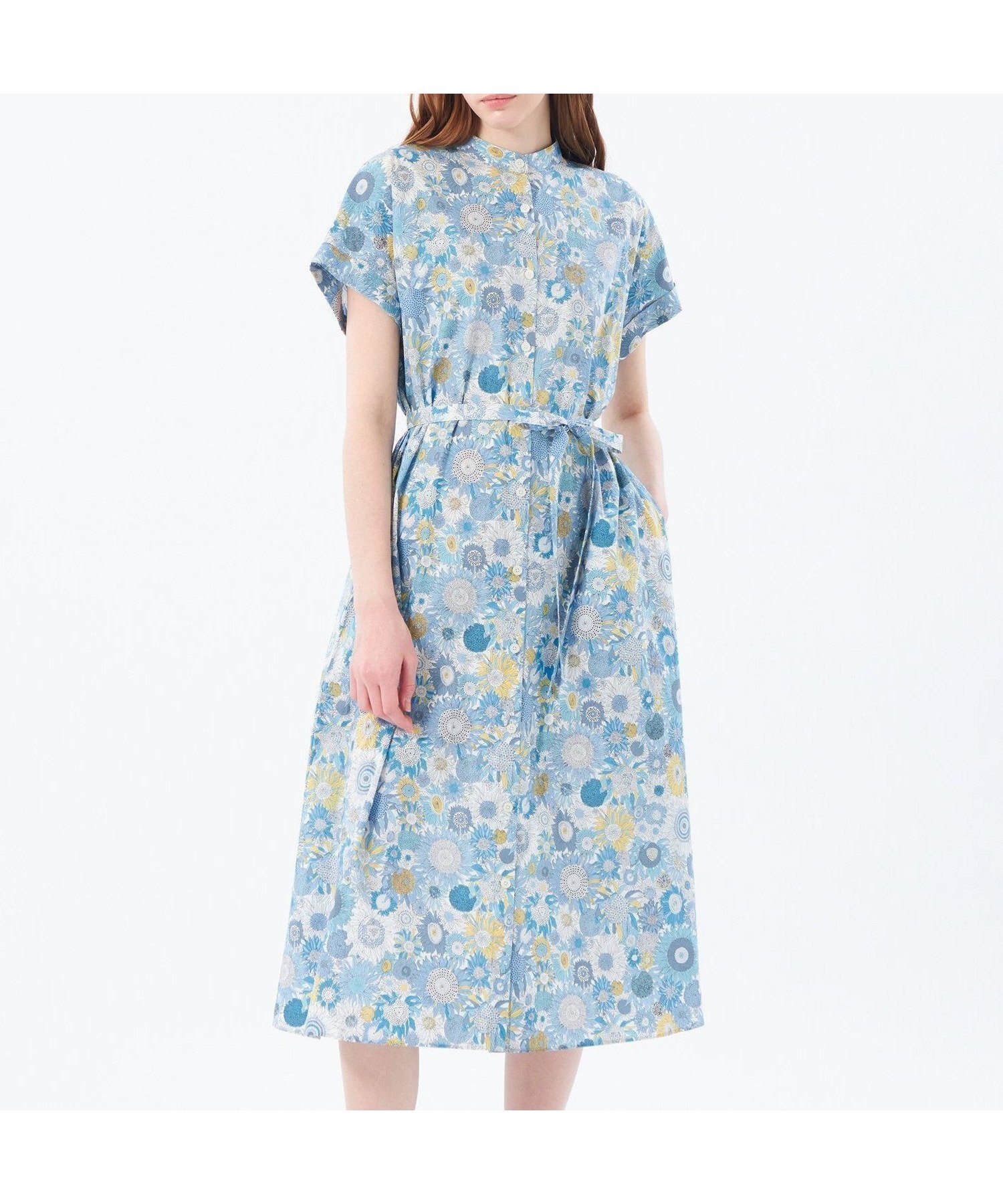 【マッキントッシュ フィロソフィー/MACKINTOSH PHILOSOPHY】のリバティバンドカラーワンピース インテリア・キッズ・メンズ・レディースファッション・服の通販 founy(ファニー) 　ファッション　Fashion　レディースファッション　Fashion for Women　ワンピース　Dresses　春　Spring　コレクション　Collection, Seasonal Line　フラワー　Flower, Floral　モチーフ　Motif, Design Theme　リボン　Ribbon, Bow　S/S・春夏　SS, Spring/Summer, Warm Season　おすすめ　Recommended / Our Picks　夏　Summer　ブルー|ID: prp329100004831031 ipo3291000000035171173