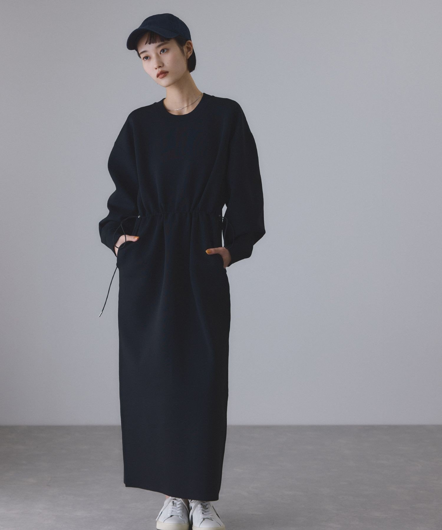 【アダム エ ロペ/ADAM ET ROPE'】のフォルムニットワンピース インテリア・キッズ・メンズ・レディースファッション・服の通販 founy(ファニー) ファッション Fashion レディースファッション Fashion for Women ワンピース Dresses ニットワンピース Knit Dresses インナー Innerwear ギャザー Gathered, Ruffled シアー Sheer, See-Through スニーカー Sneakers, Trainers スリーブ Sleeve, Long Sleeve / Short Sleeve タートルネック Turtleneck, High Neck バランス Balance, Style Balance フォルム Silhouette, Form ポケット Pocket, Pocket Detail リラックス Relax, Relaxed Fit ロング Long, Long-Length A/W・秋冬 Autumn/Winter おすすめ Recommended / Our Picks 2026年 2026 ブラック(01)|ID: prp329100004831039 ipo3291000000035171380