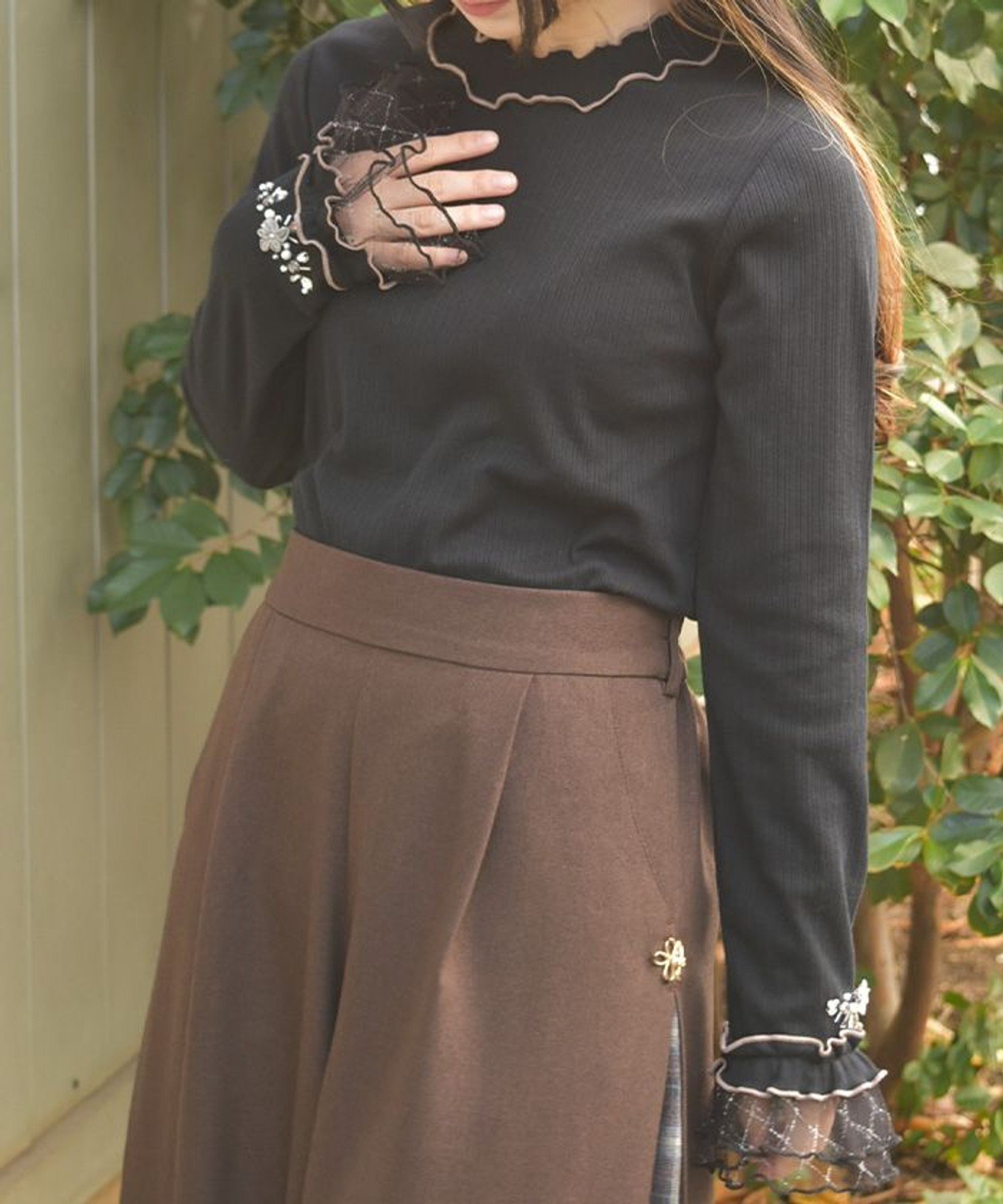 【アクシーズファム/axes femme】の格子ラメチュールメロープルオーバー インテリア・キッズ・メンズ・レディースファッション・服の通販 founy(ファニー) ファッション Fashion レディースファッション Fashion for Women トップス・カットソー Cut & Sew Tops カジュアルプルオーバー・ニットトップス Pullovers & Knit Tops / Casual Pullovers インナー Innerwear オーガンジー Organza Fabric 春 Spring シルバー Silver, Metallic Silver チェック Check, Plaid, Tartan チュール Tulip, Tulip Motif パール Pearl, Pearl Accent ビジュー Bijou, Jewel-like Accent フラワー Flower, Floral フリル Frill, Ruffle ブレスレット Bracelet, Wristband おすすめ Recommended / Our Picks 黒|ID: prp329100004831060 ipo3291000000035172017