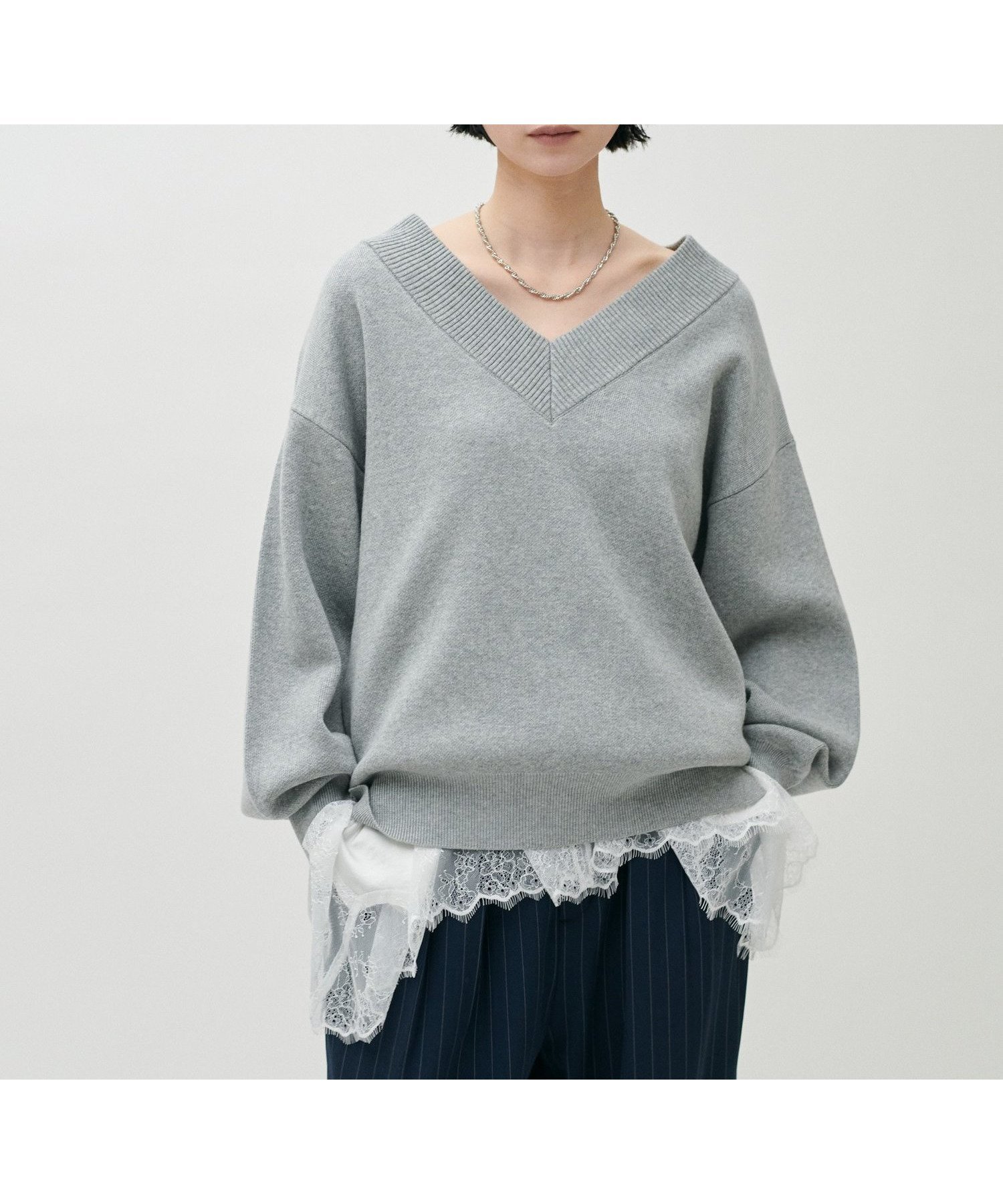 【ラルタ/LARUTA】の前後2WAY裾レースキャミブラウス インテリア・キッズ・メンズ・レディースファッション・服の通販 founy(ファニー) 　ファッション　Fashion　レディースファッション　Fashion for Women　トップス・カットソー　Cut & Sew Tops　キャミソール&ノースリーブ　Camisoles & Sleeveless Tops　シャツ・ブラウス・オフィスカジュアル　Elegant Blouses & Button-Ups　インナー　Innerwear　カッティング　Cutting Detail　キャミソール　Camisole, Spaghetti Strap Top　今季　This Season, Current Season　サテン　Satin, Glossy Fabric　シンプル　Simple, Minimal　ジャケット　Jacket, Outerwear　スウェット / スエット　Sweatshirt, Sweatwear　フェミニン　Feminine, Girly　リラックス　Relax, Relaxed Fit　レース　Lace, Lace Fabric　再入荷　Restock / Back in Stock　おすすめ　Recommended / Our Picks　2026年　2026　アイボリー|ID: prp329100004831082 ipo3291000000035172409