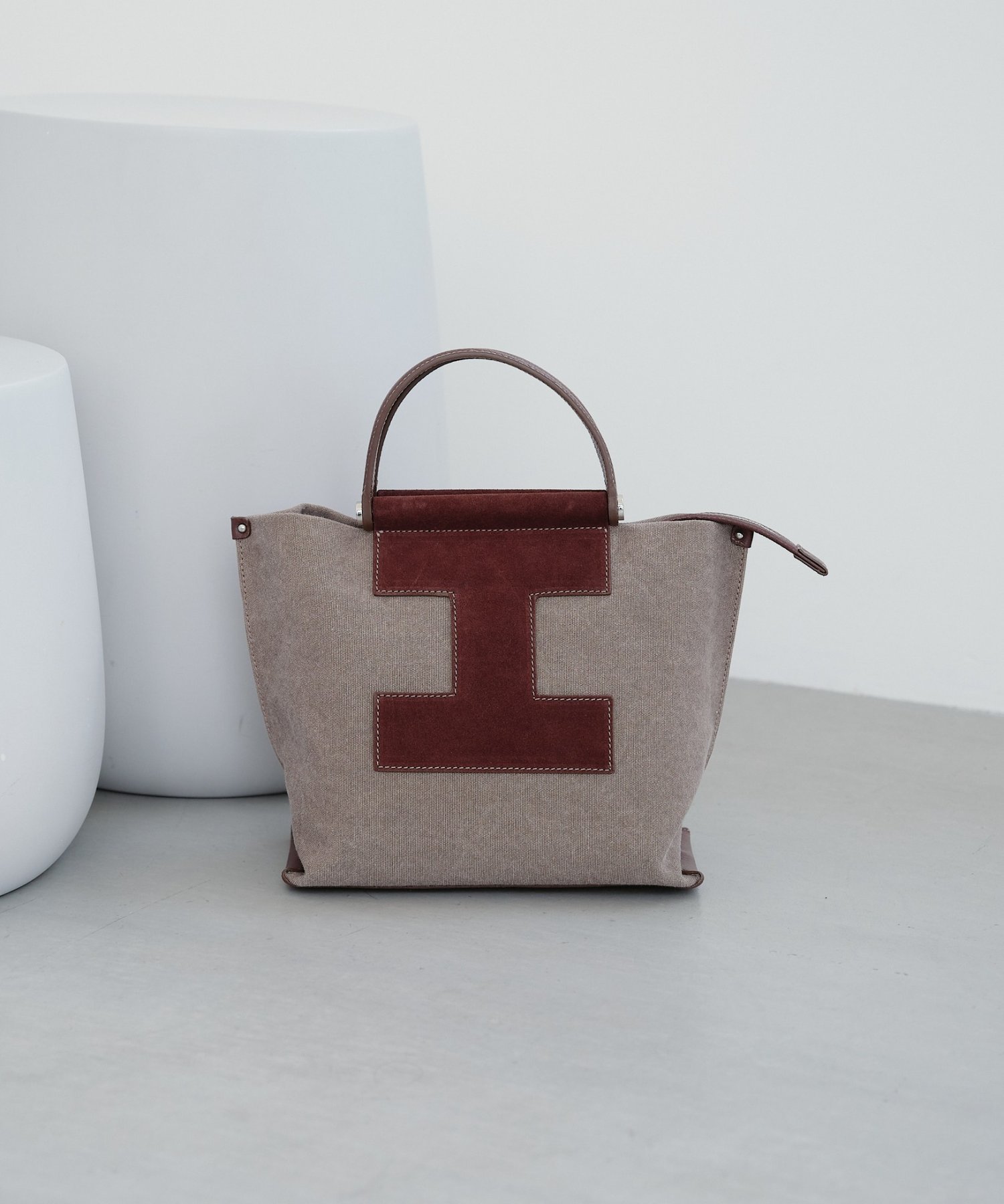 【イアクッチ/IACUCCI】のソルベット S CANVAS/SUEDE インテリア・キッズ・メンズ・レディースファッション・服の通販 founy(ファニー) 　ファッション　Fashion　レディースファッション　Fashion for Women　キャンバス　Canvas, Canvas Fabric　コレクション　Collection, Seasonal Line　コンパクト　Compact, Small Size　今季　This Season, Current Season　ショルダー　Shoulder, Shoulder Strap　シルバー　Silver, Metallic Silver　財布　Wallet, Purse　人気　Popular, Best Seller　別注　Limited Edition, Custom Order　メタル　Metal, Metal Parts　A/W・秋冬　Autumn/Winter　夏　Summer　エレガント 上品　Elegant　2025年　2025　2025-2026秋冬・A/W　Autumn/Winter 2025–26 AW25–26　ブラウン|ID: prp329100004831091 ipo3291000000035172523