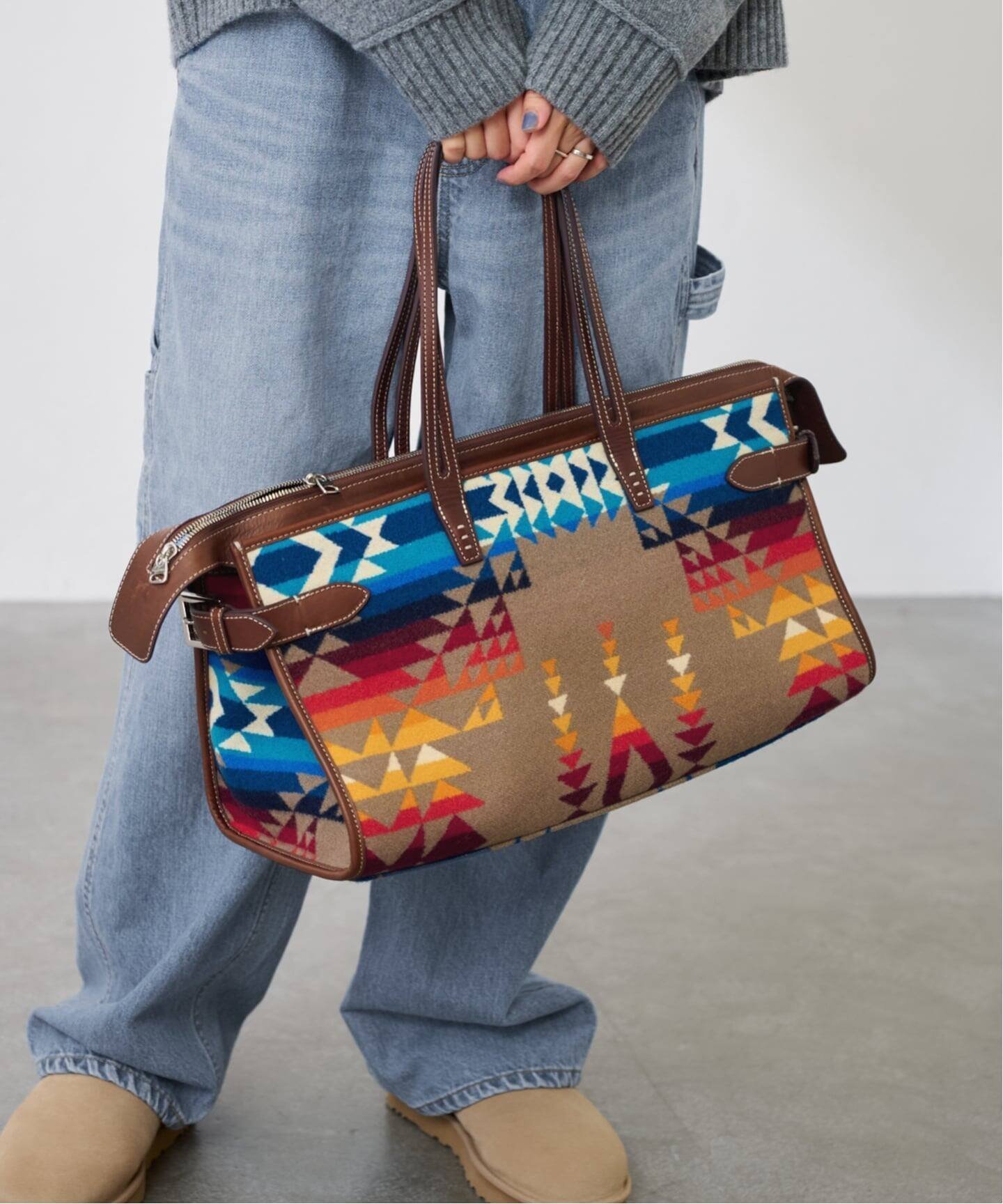 【フレームワーク/FRAMeWORK】のA VACATION/ア ヴァケーション SABRINA L PENDLETON バッグ 人気、トレンドファッション・服の通販 founy(ファニー) 　ファッション　Fashion　レディースファッション　Fashion for Women　バッグ　Bags　2025年　2025　2025-2026秋冬・A/W　Autumn/Winter 2025–26 AW25–26　アクセサリー　Fashion Accessories　スマート　Smart, Elegant　A/W・秋冬　Autumn/Winter　 other-1|ID: prp329100004831092 ipo3291000000035172524