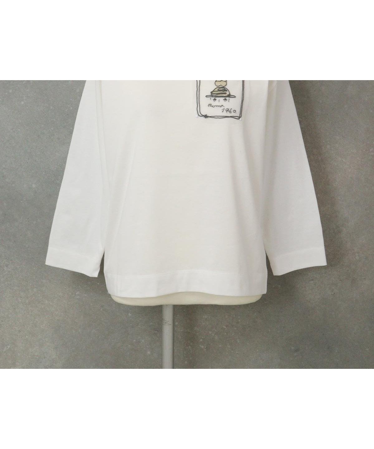 【スタジオピッコーネ/STUDIO PICONE】のUV速乾チュール刺繍プルオーバー インテリア・キッズ・メンズ・レディースファッション・服の通販 founy(ファニー) 　ファッション　Fashion　レディースファッション　Fashion for Women　トップス・カットソー　Cut & Sew Tops　カジュアルプルオーバー・ニットトップス　Pullovers & Knit Tops / Casual Pullovers　カットソー　Cut and Sewn Top　シンプル　Simple, Minimal　ストーン　Stone, Gem-Like　スリット　Slit, Slit Detail　チュール　Tulip, Tulip Motif　パール　Pearl, Pearl Accent　吸水　Absorbent, Quick-Dry　無地　Plain, Solid Color　ホワイト|ID: prp329100004831106 ipo3291000000035172737