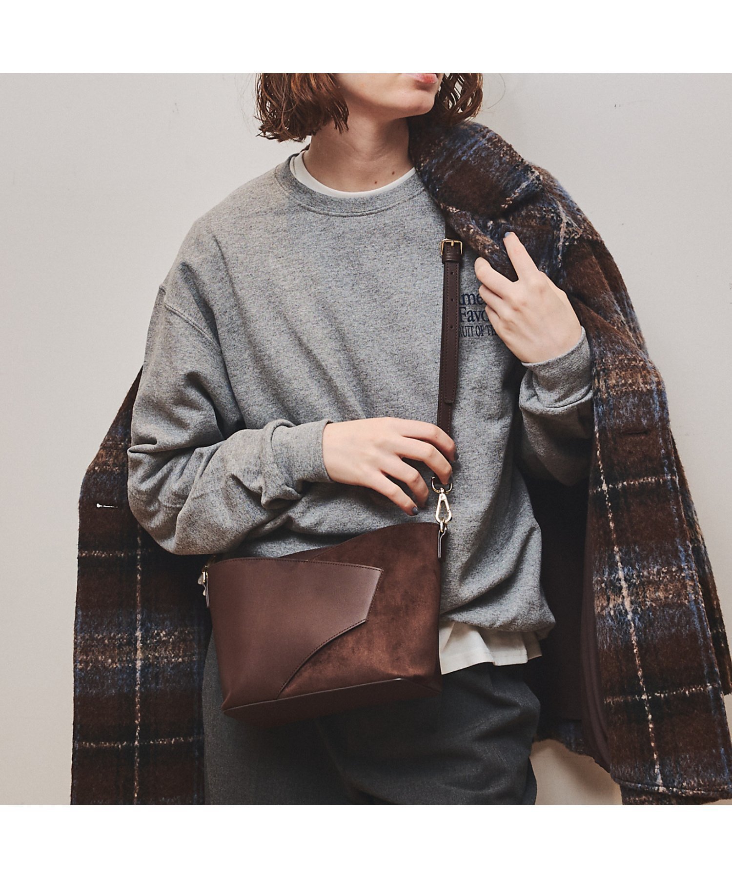 【ロウェル シングス/LOWELL Things】のLuce/レザーミニショルダー インテリア・キッズ・メンズ・レディースファッション・服の通販 founy(ファニー) 　ファッション　Fashion　レディースファッション　Fashion for Women　フォーマル　Formal, Dressy　ポケット　Pocket, Pocket Detail　財布　Wallet, Purse　ブラウン|ID: prp329100004831110 ipo3291000000035172755