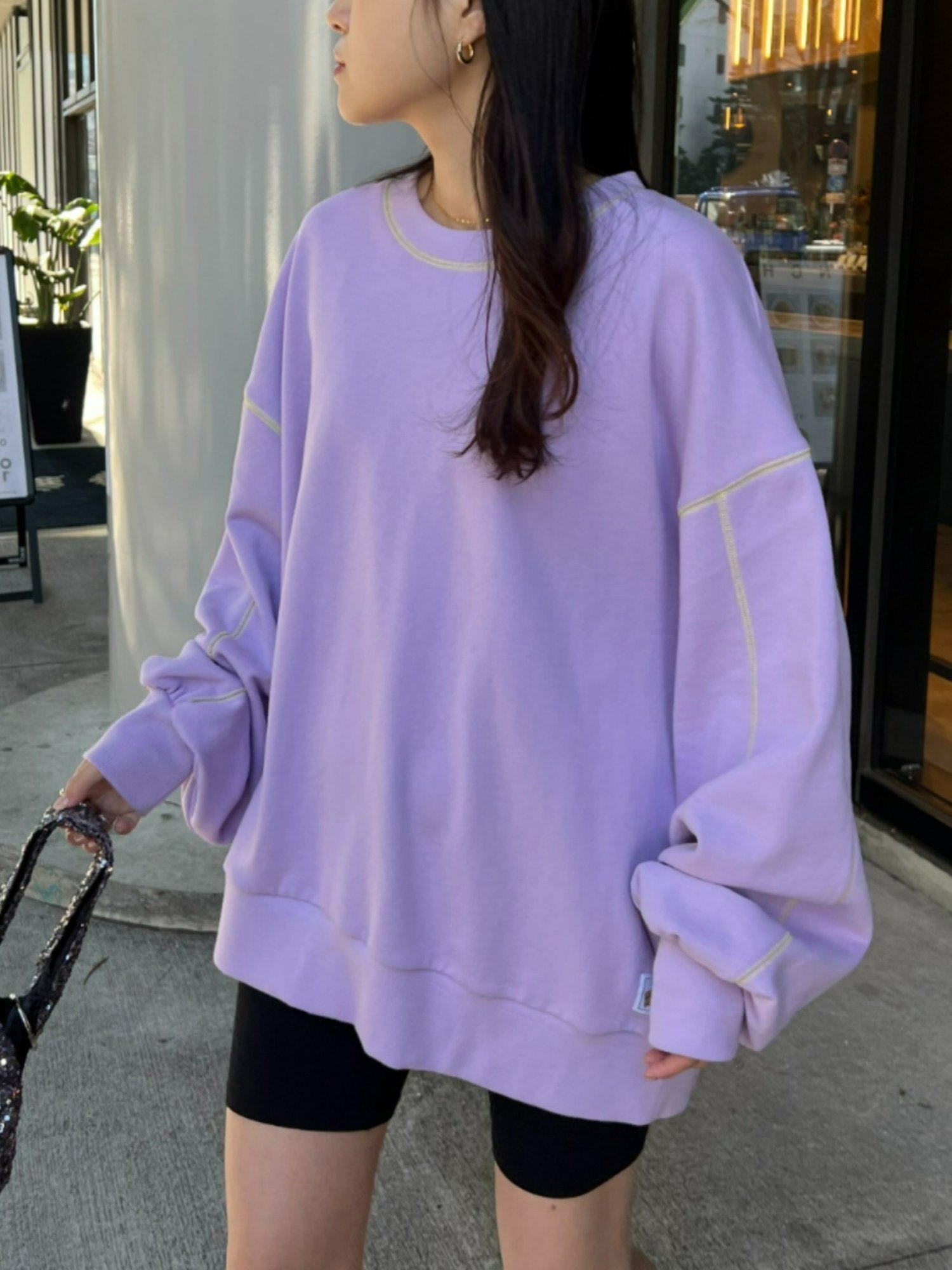 【チャオパニックティピー/CIAOPANIC TYPY】の【HELLO.SANFRANCISCO】配色ステッチオーバースウェット インテリア・キッズ・メンズ・レディースファッション・服の通販 founy(ファニー) 　ファッション　Fashion　レディースファッション　Fashion for Women　トップス・カットソー　Cut & Sew Tops　レディースパーカー・カジュアルフーディー　Casual Hoodies & Sweatshirts　スウェット・クルーネックトップス　Sweatshirts & Crewnecks / Relaxed Fit Sweat Tops　スウェット / スエット　Sweatshirt, Sweatwear　デニム　Denim, Jeans Material　トレンド　Trend, Trending Now　定番　Standard, Basic Item　リラックス　Relax, Relaxed Fit　ロング　Long, Long-Length　再入荷　Restock / Back in Stock　おすすめ　Recommended / Our Picks　バイオレット|ID: prp329100004831117 ipo3291000000035173000