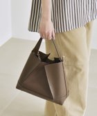 【シップス フォー ウィメン/SHIPS】のquaranciel 2way コンビ ワンハンドル ショルダー バッグ 人気、トレンドファッション・服の通販 founy(ファニー) ファッション Fashion レディースファッション Fashion for Women バッグ Bags コンビ Combo, Combination Style コーティング Coating, Coated Finish ショルダー Shoulder, Shoulder Strap トライアングル Triangle, Triangular Shape ポケット Pocket, Pocket Detail マグネット Magnet, Magnetic Closure ビジネス 仕事 通勤 Business / Work / Commuting 2025年 2025 2025-2026秋冬・A/W Autumn/Winter 2025–26 AW25–26 thumbnail ブラウン|ID: prp329100004831143 ipo3291000000035173388