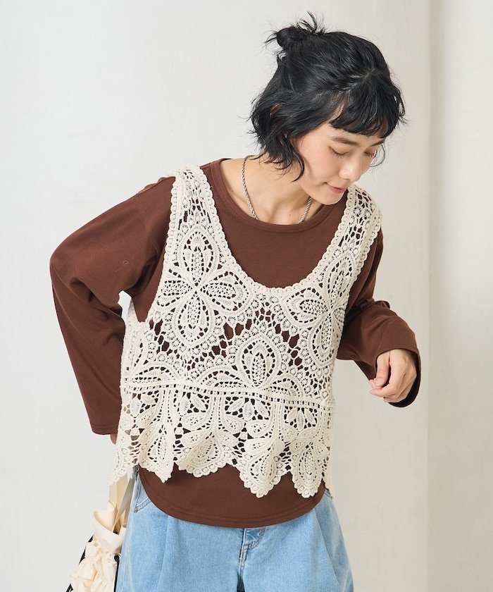【フリークスストア/FREAK'S STORE】のレースベスト ロンT セット 限定展開 25AW インテリア・キッズ・メンズ・レディースファッション・服の通販 founy(ファニー) 　ファッション　Fashion　レディースファッション　Fashion for Women　アウター　Coat / Outerwear Collection　トップス・カットソー　Cut & Sew Tops　ロングTシャツ・Tシャツ　Longline T-Shirts & Tees　ベスト&ジレ / 重ね着スタイル　Vests & Gilets　2025年　2025　2025-2026秋冬・A/W　Autumn/Winter 2025–26 AW25–26　冬　Winter / This Winter　インナー　Innerwear　ベスト　Vest, Waistcoat　レース　Lace, Lace Fabric　楽ちん　Easy Fit, Comfortable　無地　Plain, Solid Color　A/W・秋冬　Autumn/Winter　ブラウン|ID: prp329100004831144 ipo3291000000035173410