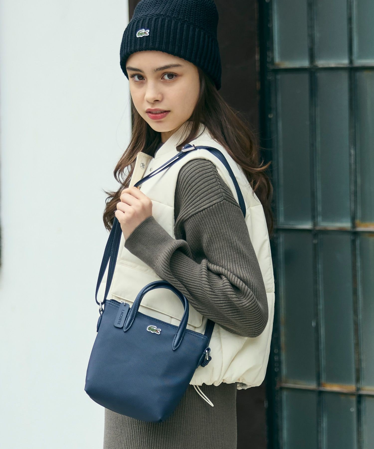 【ラコステ/LACOSTE】の『L.12.12』CONCEPT 2WAYミニトート インテリア・キッズ・メンズ・レディースファッション・服の通販 founy(ファニー) 　ファッション　Fashion　レディースファッション　Fashion for Women　バッグ　Bags　クラシカル　Classical, Vintage-Inspired　コンパクト　Compact, Small Size　鹿の子　Piqué, Kanoko Fabric　シンプル　Simple, Minimal　ジップ　Zip, Zipper　スマート　Smart, Elegant　スリム　Slim, Slim Fit　財布　Wallet, Purse　フェミニン　Feminine, Girly　ポロシャツ　Polo Shirt, Collared Tee　ラップ　Wrap, Wrap Design　エレガント 上品　Elegant　ダークネイビー|ID: prp329100004831152 ipo3291000000035173563