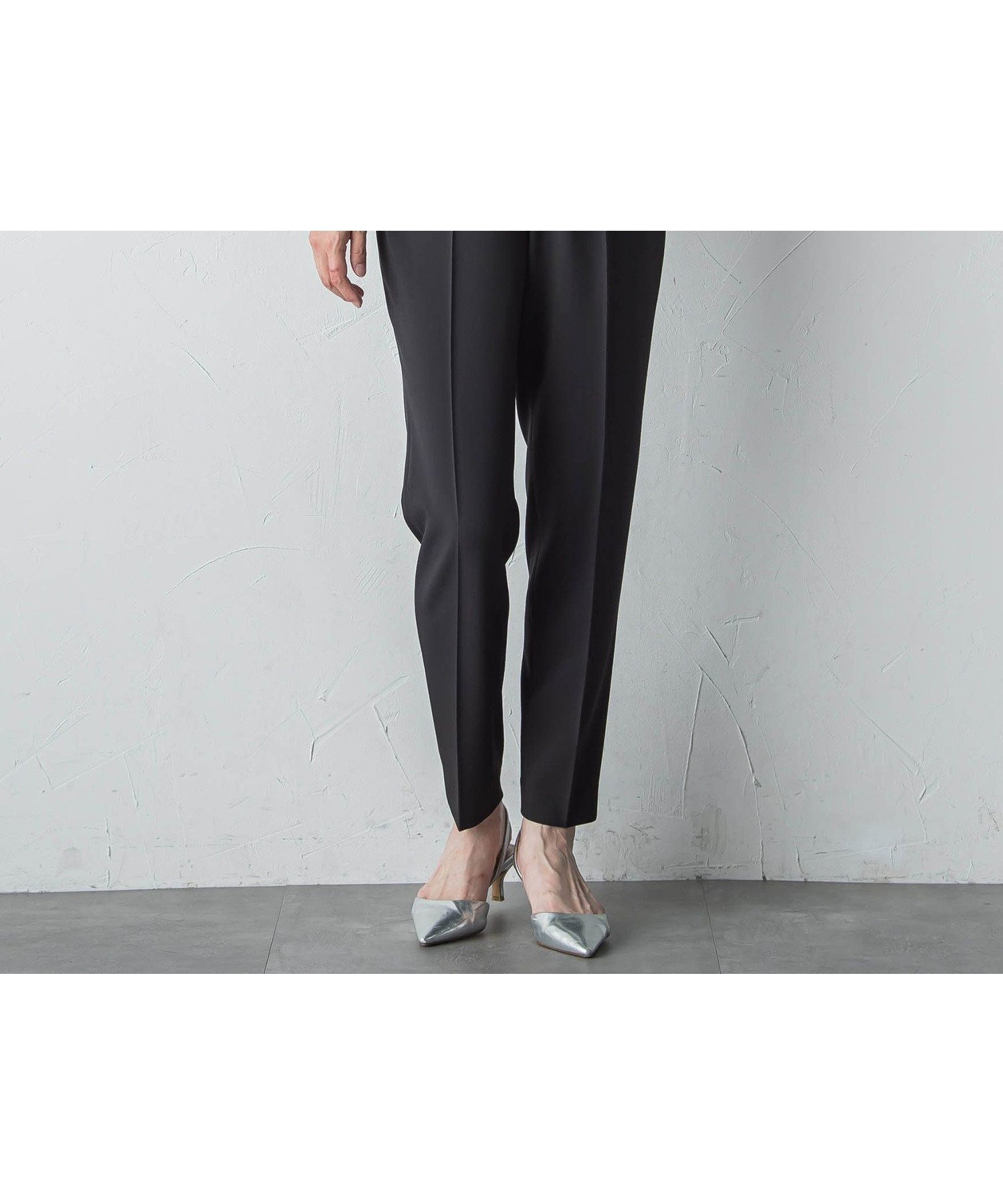 【ロートレ アモン/LAUTRE AMONT】のシャドーヘリンボンパンツ≪洗濯機で洗える≫ インテリア・キッズ・メンズ・レディースファッション・服の通販 founy(ファニー) 　ファッション　Fashion　レディースファッション　Fashion for Women　パンツ　Pants & Trousers　2024年　2024　2024-2025秋冬・A/W　Autumn/Winter 2024–25 AW24–25　シャドー　Shadow, Subtle Pattern　ストレッチ　Stretch, Stretchy Fabric　スラックス　Slacks, Dress Pants　センター　Center, Center Line　エレガント 上品　Elegant　洗える　Machine Washable　秋　Autumn　A/W・秋冬　Autumn/Winter　ビジネス 仕事 通勤　Business / Work / Commuting　ブラック|ID: prp329100004831289 ipo3291000000035175598