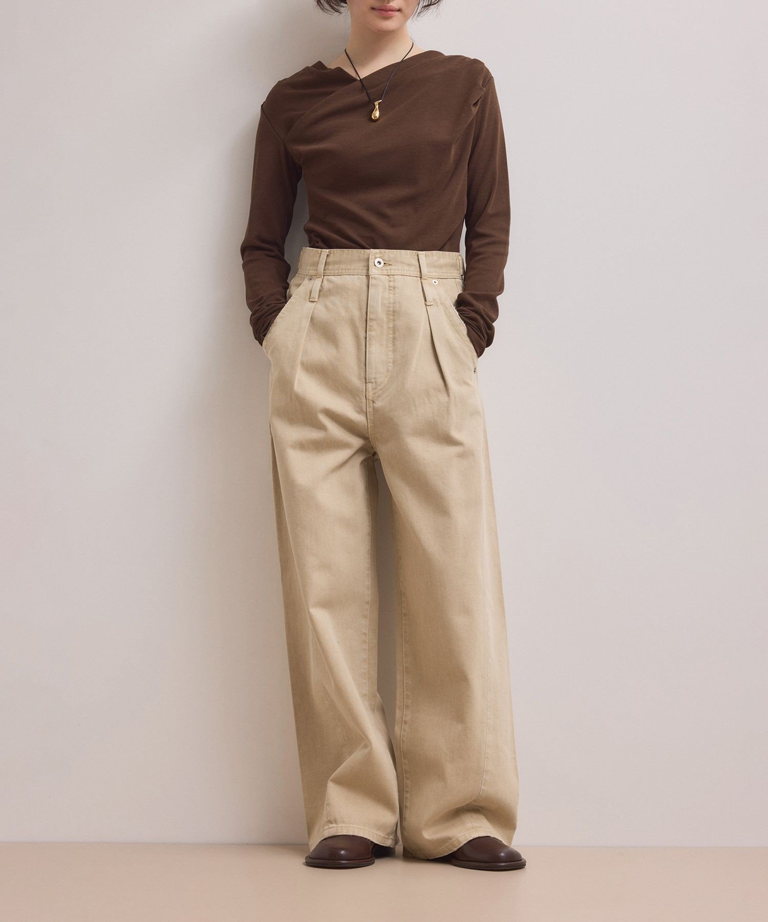 【アダム エ ロペ/ADAM ET ROPE'】の【WEB限定】・【サステナブル】ディープライズワイドデニム インテリア・キッズ・メンズ・レディースファッション・服の通販 founy(ファニー) 　ファッション　Fashion　レディースファッション　Fashion for Women　春　Spring　シンプル　Simple, Minimal　スラックス　Slacks, Dress Pants　センター　Center, Center Line　タンク　Tank Top, Sleeveless Top　デニム　Denim, Jeans Material　定番　Standard, Basic Item　人気　Popular, Best Seller　パッチ　Patch, Appliqué　フロント　Front, Front Design　ブリーチ　Bleach, Washed Finish　ポケット　Pocket, Pocket Detail　S/S・春夏　SS, Spring/Summer, Warm Season　おすすめ　Recommended / Our Picks　夏　Summer　2026年　2026　ベージュ系(29)|ID: prp329100004831302 ipo3291000000035175681