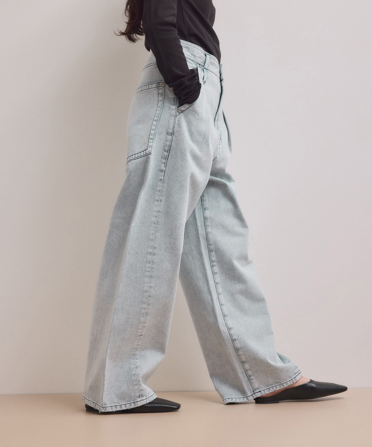 【アダム エ ロペ/ADAM ET ROPE'】の【WEB限定】・【サステナブル】ディープライズワイドデニム インテリア・キッズ・メンズ・レディースファッション・服の通販 founy(ファニー) 　ファッション　Fashion　レディースファッション　Fashion for Women　春　Spring　シンプル　Simple, Minimal　スラックス　Slacks, Dress Pants　センター　Center, Center Line　タンク　Tank Top, Sleeveless Top　デニム　Denim, Jeans Material　定番　Standard, Basic Item　人気　Popular, Best Seller　パッチ　Patch, Appliqué　フロント　Front, Front Design　ブリーチ　Bleach, Washed Finish　ポケット　Pocket, Pocket Detail　S/S・春夏　SS, Spring/Summer, Warm Season　おすすめ　Recommended / Our Picks　夏　Summer　2026年　2026　ブルー系(47)|ID: prp329100004831302 ipo3291000000035175682