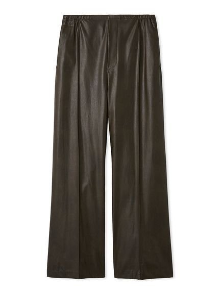 【ミラオーウェン/Mila Owen】のフェイクレザーセンタープレスワイドイージーパンツ インテリア・キッズ・メンズ・レディースファッション・服の通販 founy(ファニー) 　雑誌掲載アイテム　Magazine Picks & Fashion Features　ファッション雑誌　Fashion Magazines　ヴェリィ　VERY　クラッシィ　CLASSY.　ファッション　Fashion　レディースファッション　Fashion for Women　パンツ　Pants & Trousers　秋　Autumn　9月号　September Issue　今季　This Season, Current Season　ストレート　Straight, Straight Cut　スマート　Smart, Elegant　センター　Center, Center Line　雑誌　Magazine, Fashion Magazine　トレンド　Trend, Trending Now　定番　Standard, Basic Item　フェイクレザー　Faux Leather, PU Leather　マニッシュ　Mannish, Boyish　ワイド　Wide, Wide Fit　BRW[058]|ID: prp329100004831318 ipo3291000000035175796