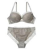 【ピーチジョン/PEACH JOHN】の【ノンワイヤー】ほど良いボリューム感.谷間メイクレースノンワイヤーブラセット 人気、トレンドファッション・服の通販 founy(ファニー) ファッション Fashion レディースファッション Fashion for Women ギャザー Gathered, Ruffled ショーツ Shorts, Short Pants ストレッチ Stretch, Stretchy Fabric センター Center, Center Line フェミニン Feminine, Girly フロント Front, Front Design ブラジャー Bra, Lingerie ボトム Bottoms, Lower Wear ラップ Wrap, Wrap Design ランジェリー Lingerie, Intimate Wear レギュラー Regular, Standard Fit レース Lace, Lace Fabric ワイヤー Wire, Wired Bra おすすめ Recommended / Our Picks thumbnail グレー|ID: prp329100004831325 ipo3291000000035175885