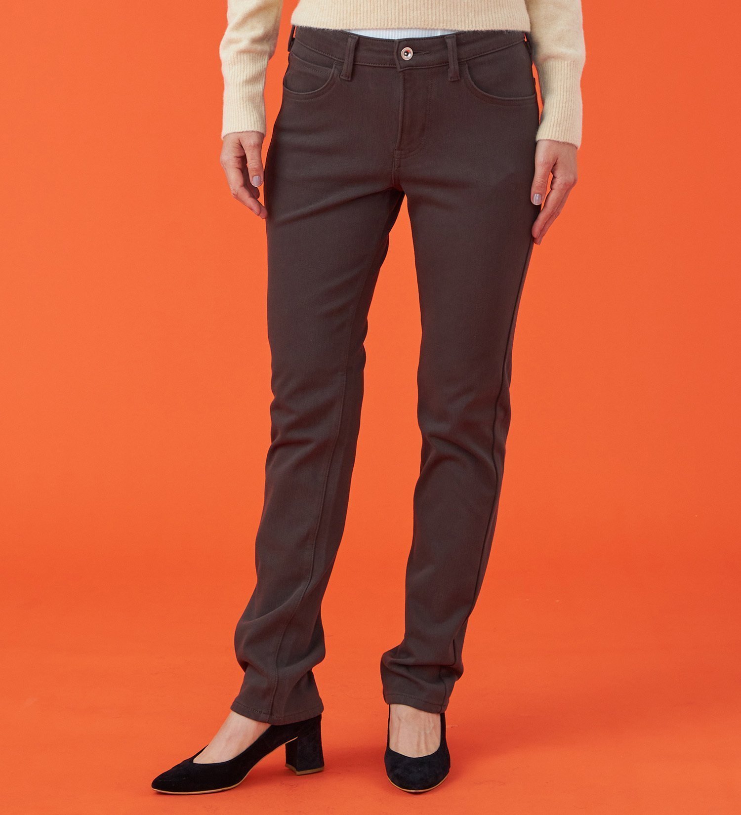 【エドウイン オンライン モール/EDWIN ONLINE MALL】のEDWIN LADIES 『裏起毛であったかい.』BODY FIREジャージーズスリムストレートデニムパンツ【エントリーモデル】【暖】 インテリア・キッズ・メンズ・レディースファッション・服の通販 founy(ファニー) 　ファッション　Fashion　レディースファッション　Fashion for Women　パンツ　Pants & Trousers　デニムパンツ・ジーンズ・美脚デニム　Denim Jeans & Pants　オレンジ　Orange　ストレート　Straight, Straight Cut　スリム　Slim, Slim Fit　フィット　Fit, Slim Fit　ボトム　Bottoms, Lower Wear　人気　Popular, Best Seller　冬　Winter / This Winter　定番　Standard, Basic Item　ブラウン|ID: prp329100004831335 ipo3291000000035176013